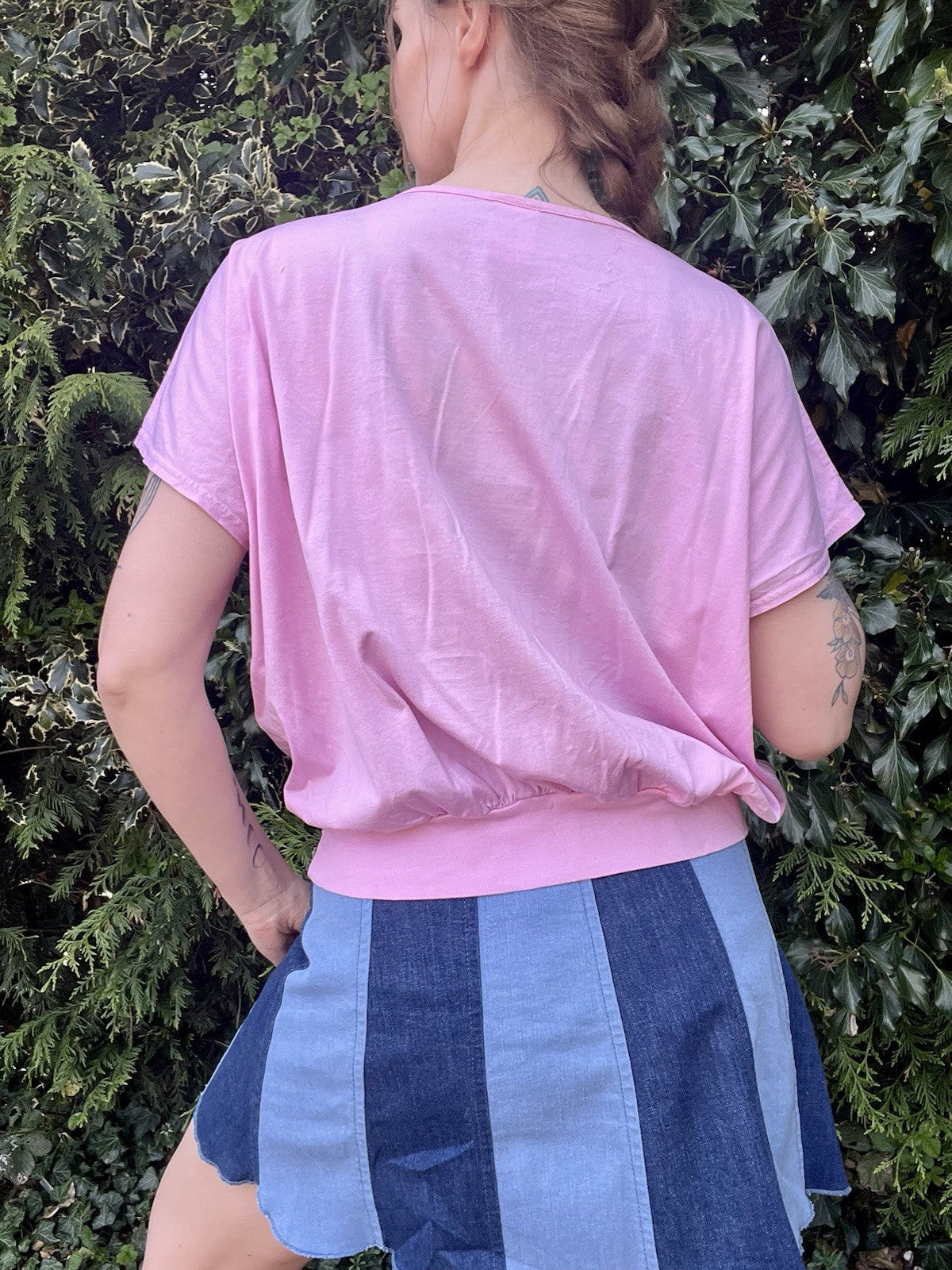 Vintage 1980s Batwing T-shirt By Golden Gate Pink Retro Tee Short Sleeve Top 18