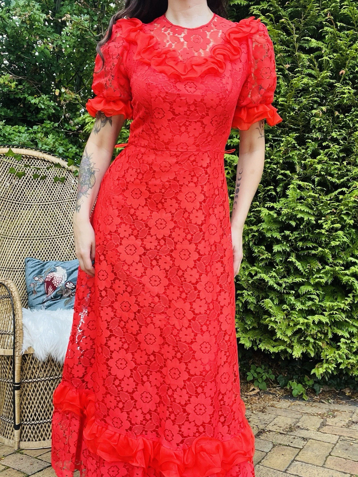 Vintage 1980s Prairie Dress, Long Floral Lace Maxi With Puff Sleeves - Red 10