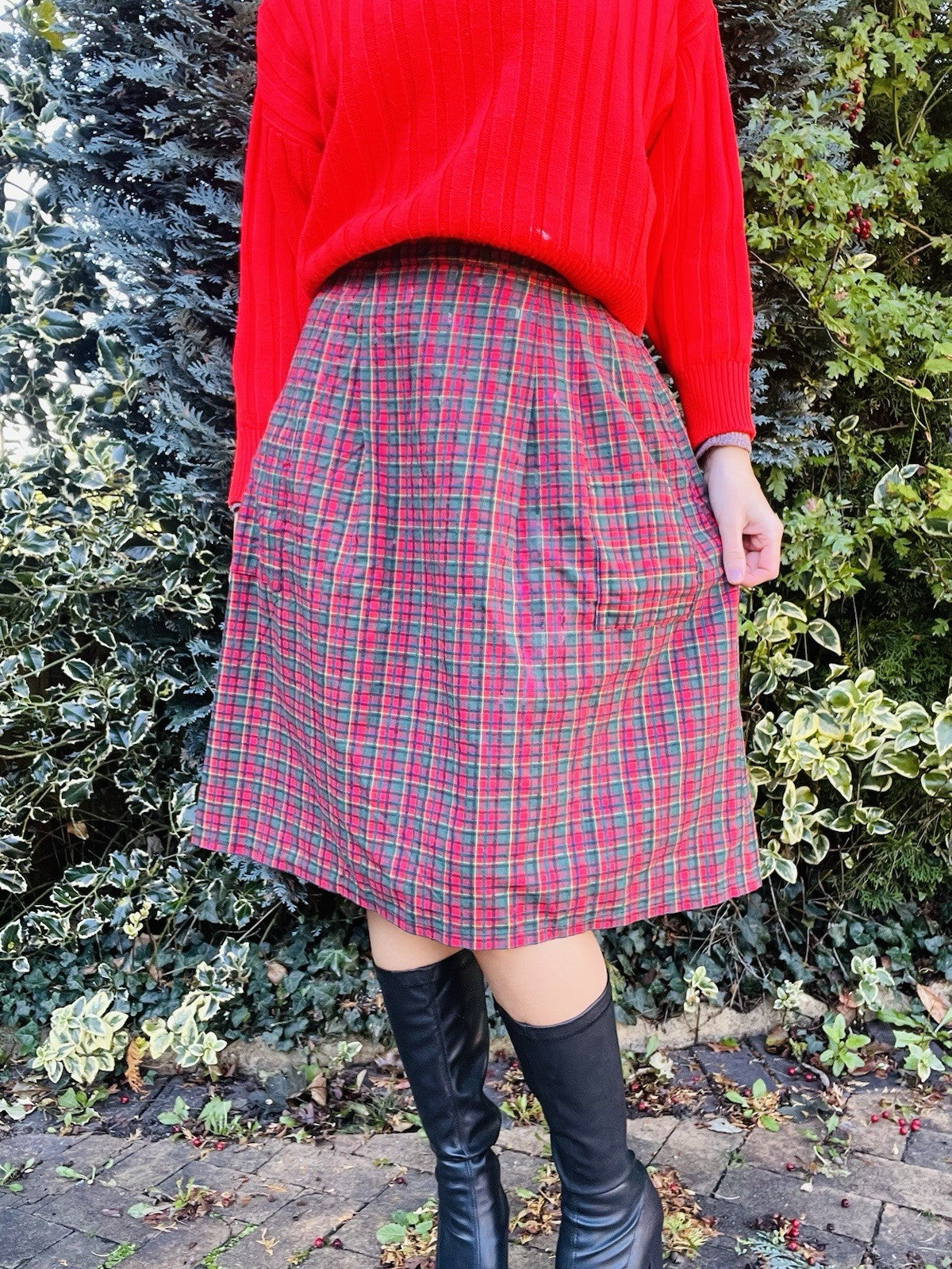 Vintage 1970s Tartan Skirt, Plaid Scottish Style Midi Skirt With Pockets Size 12