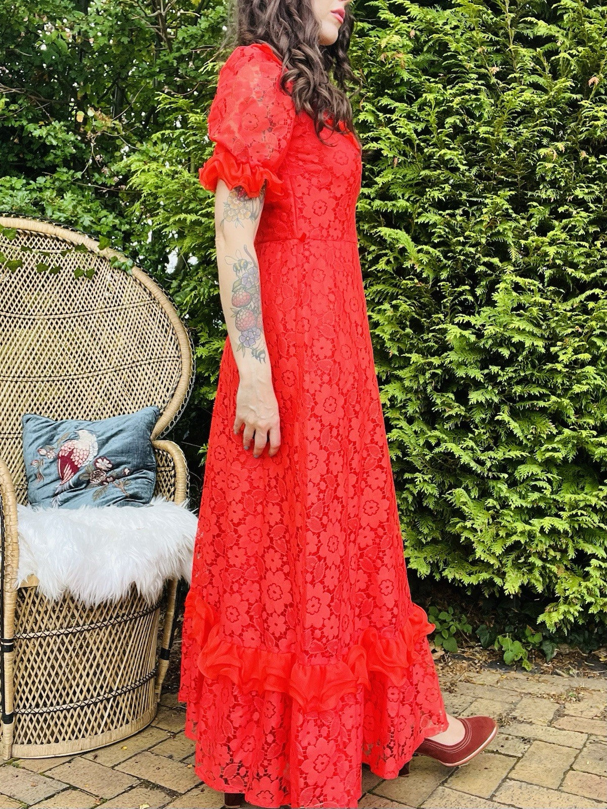 Vintage 1980s Prairie Dress, Long Floral Lace Maxi With Puff Sleeves - Red 10