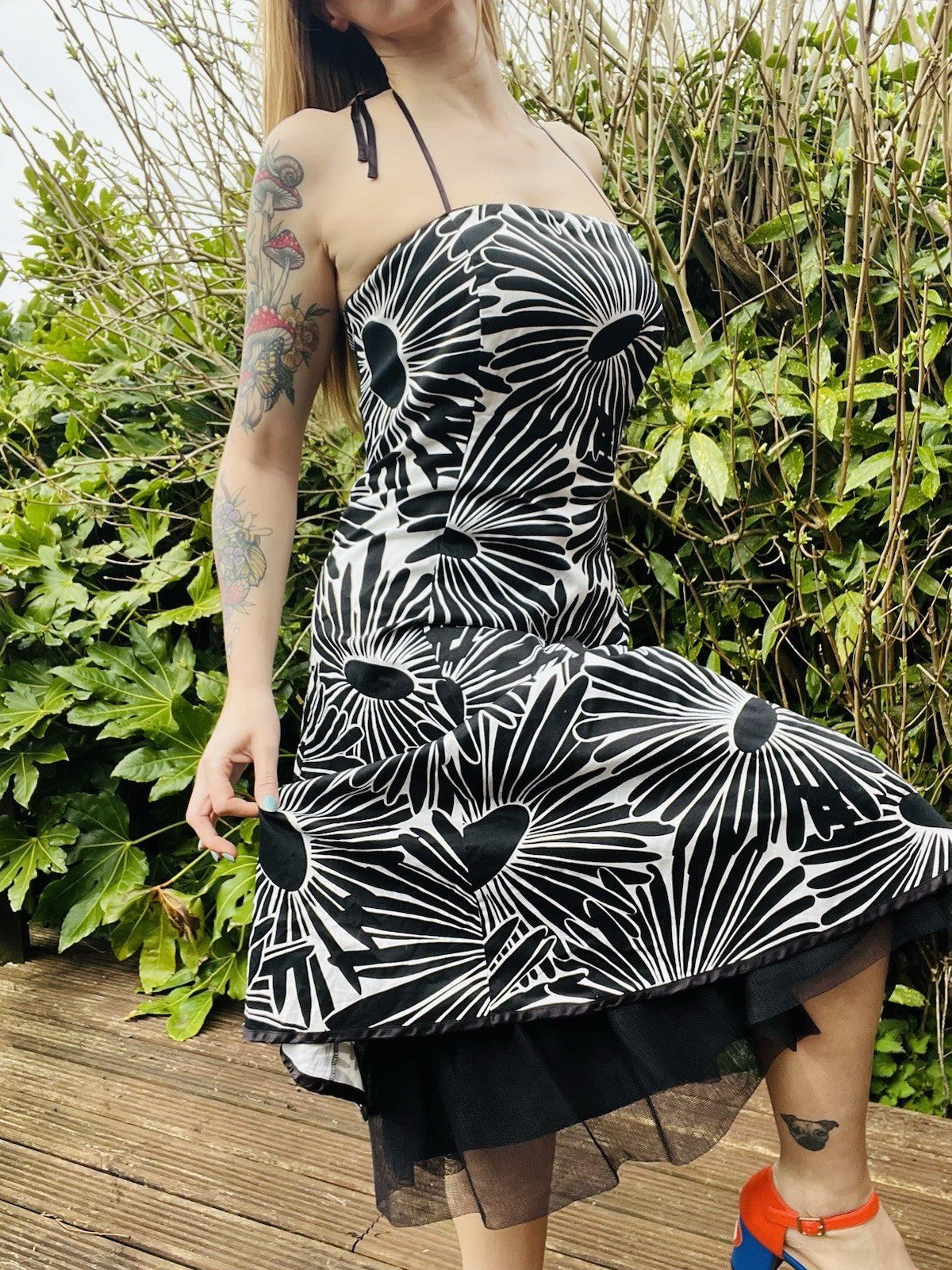 Vintage Y2K Cocktail Dress Bold Floral Print Sleeveless Fit And Flare Dress 10