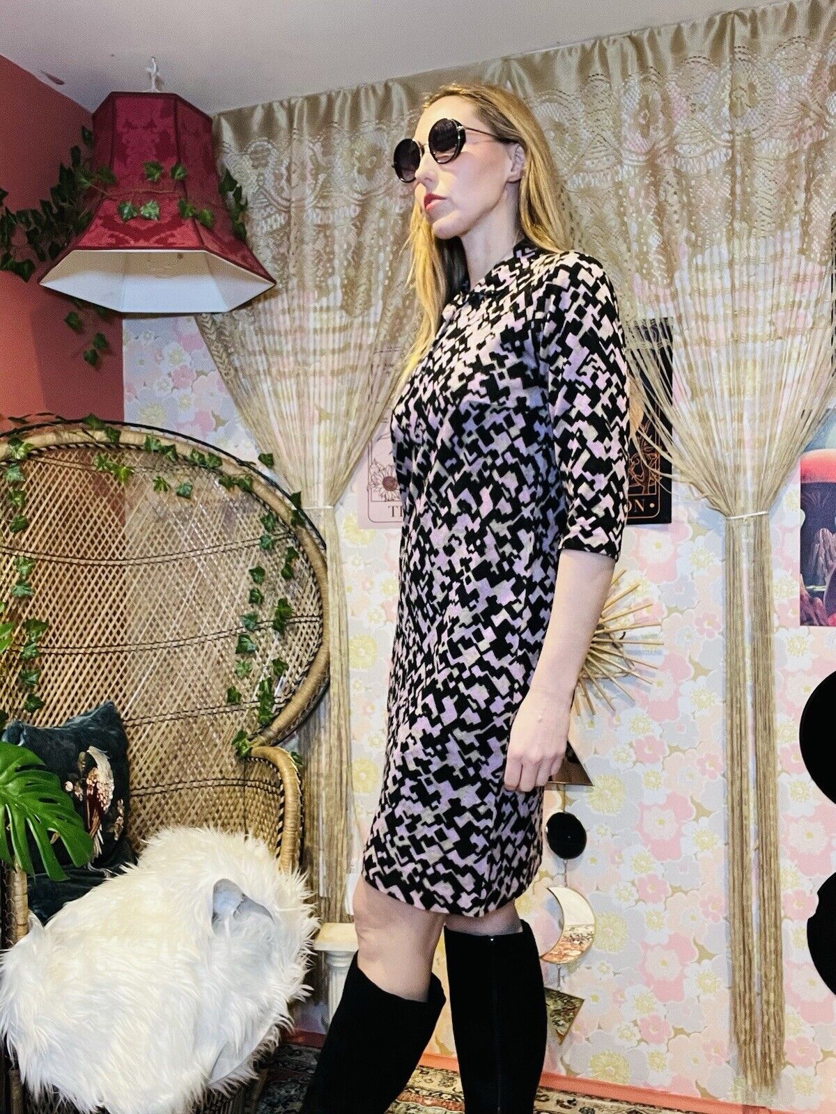 vintage 1960s mod dress gogo dress with collar and abstract print size 14 purple
