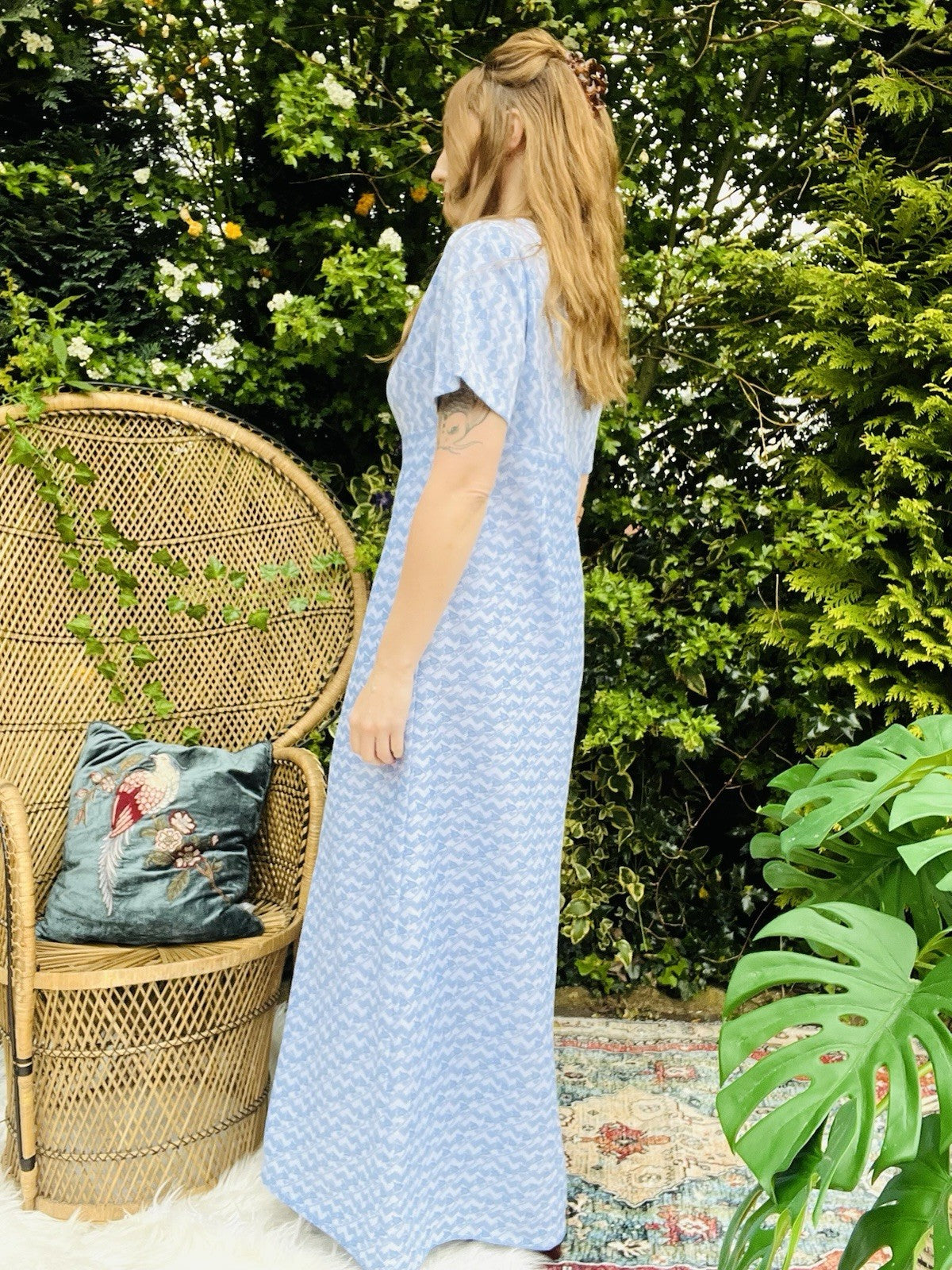 Vintage 1960s Maxi Dress Empire Waist Short Sleeve Long Summer Dress Blue 14