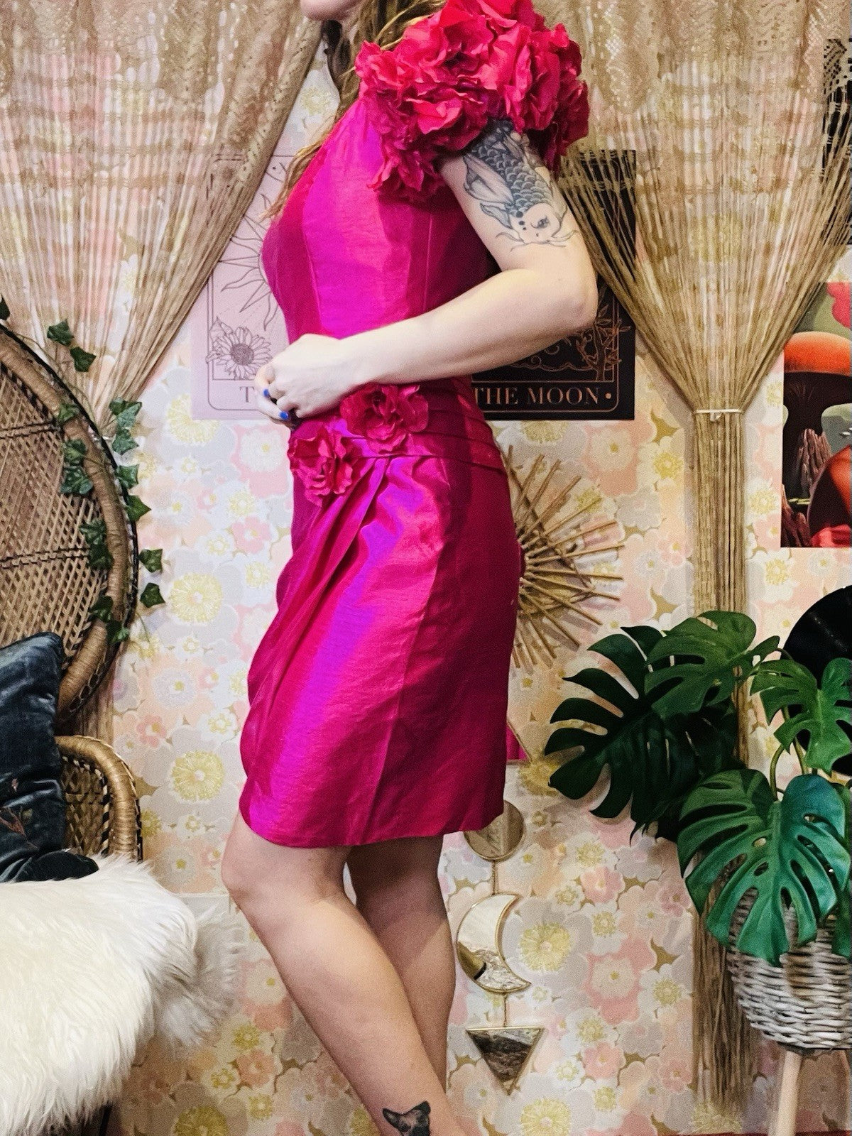 Vintage Y2K Designer Dress By Pronovias Hot Pink Ruffle Sleeve Cocktail Gown 10