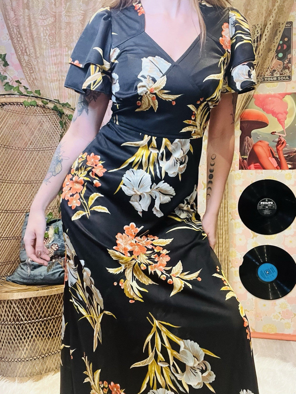 Vintage 1970s Maxi Dress Lond Summer Floral Dress With Short Flared Sleeved 12