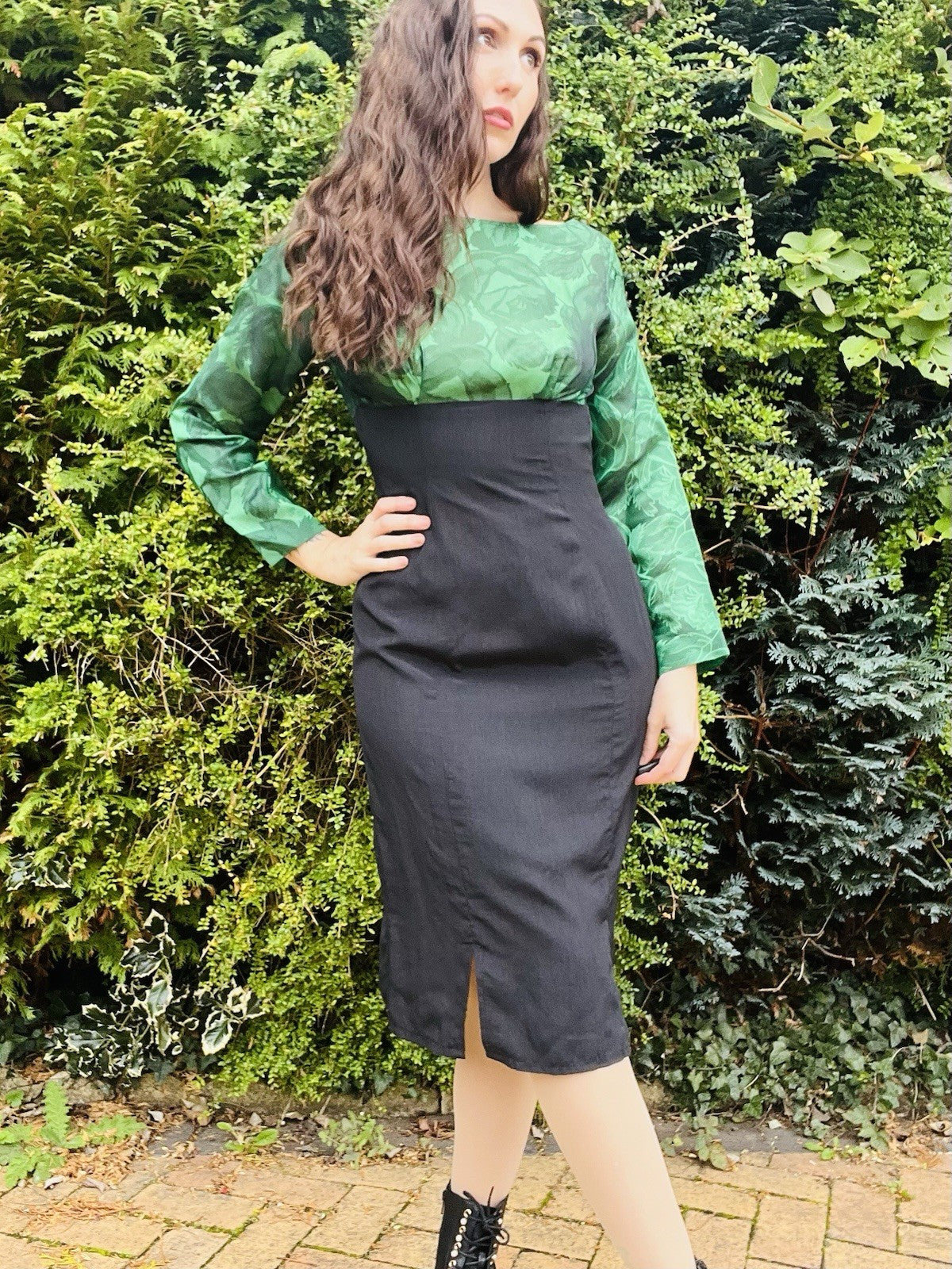 Vintage 1980s Cocktail Dress, Backless Pencil Wiggle Skirt With Long Sleeves, 10