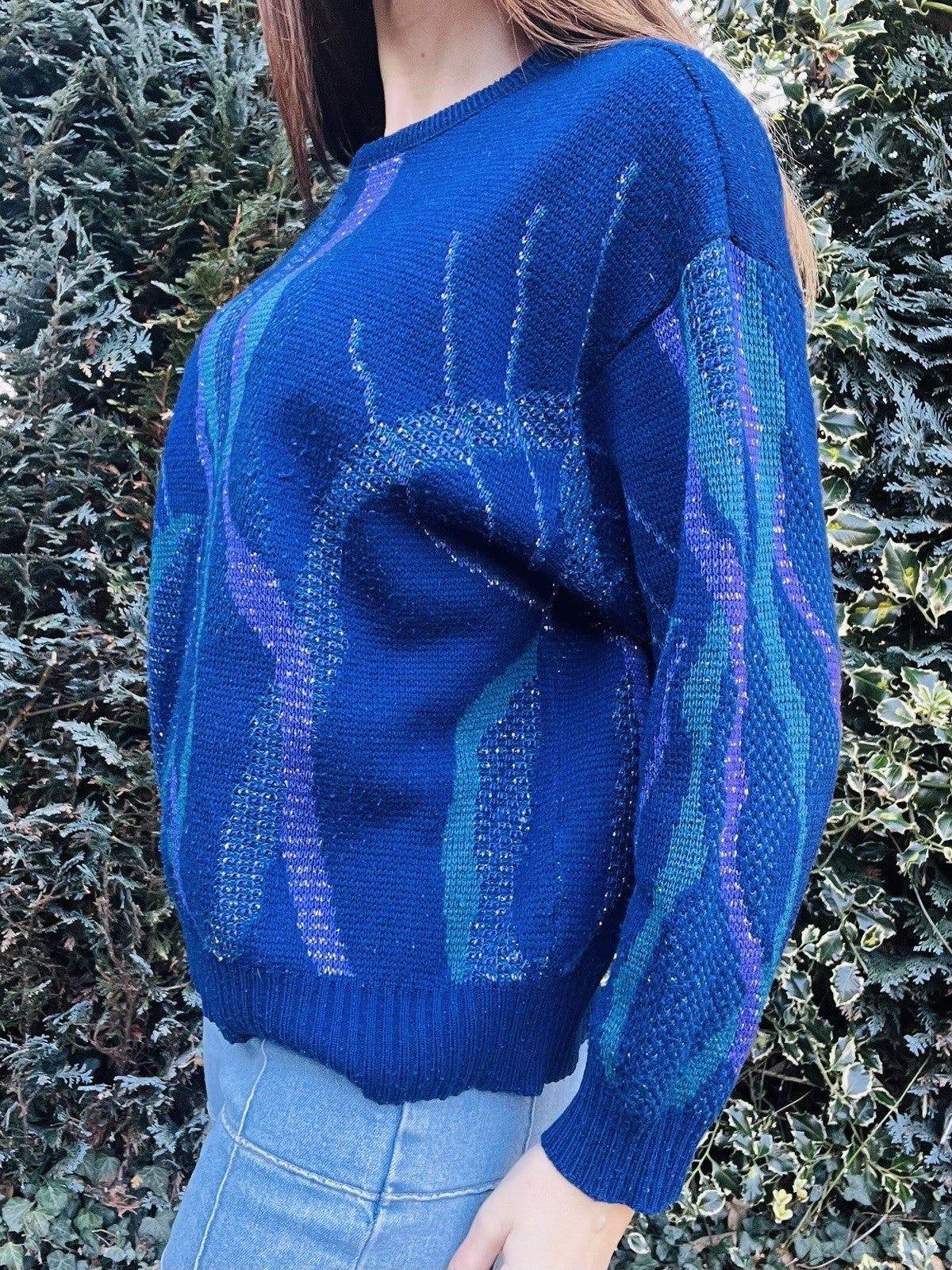 Vintage 1980s Knitted Jumper, Blue Retro Design Winter Knit - Blue Size L