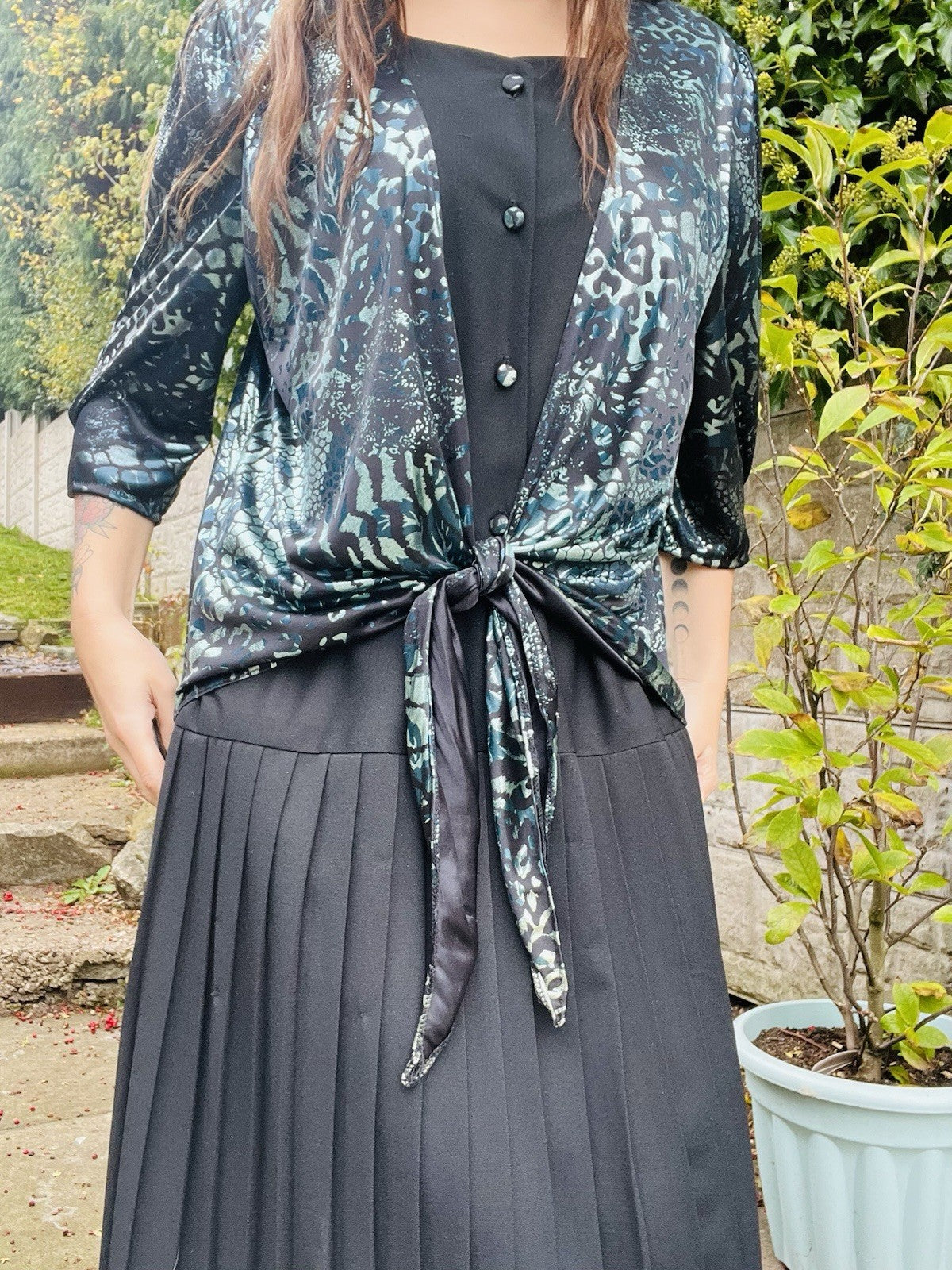 Vintage 1980s Dress Black Size 20 Retro Pleated Skirt Wrap Top