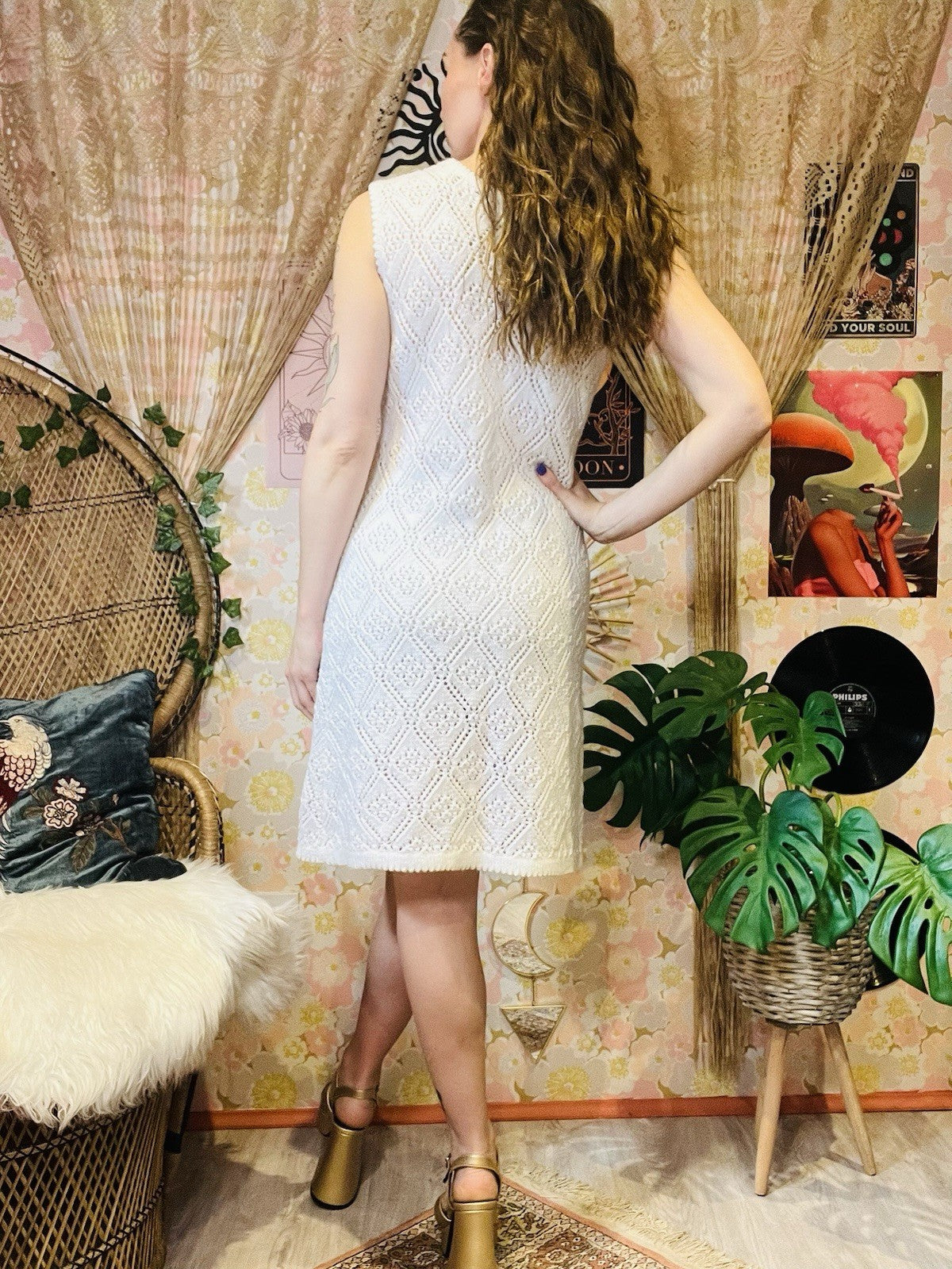 Vintage 1960s Knitted Dress White Crochet Knit High Neck Jumper Dress 12
