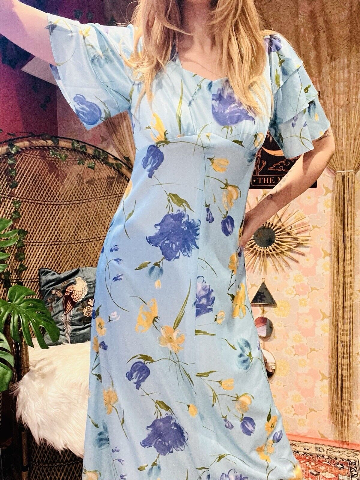 Vintage 1970s Maxi Dress Frilly Layered Sleeve Long Summer Floral Dress Blue 14