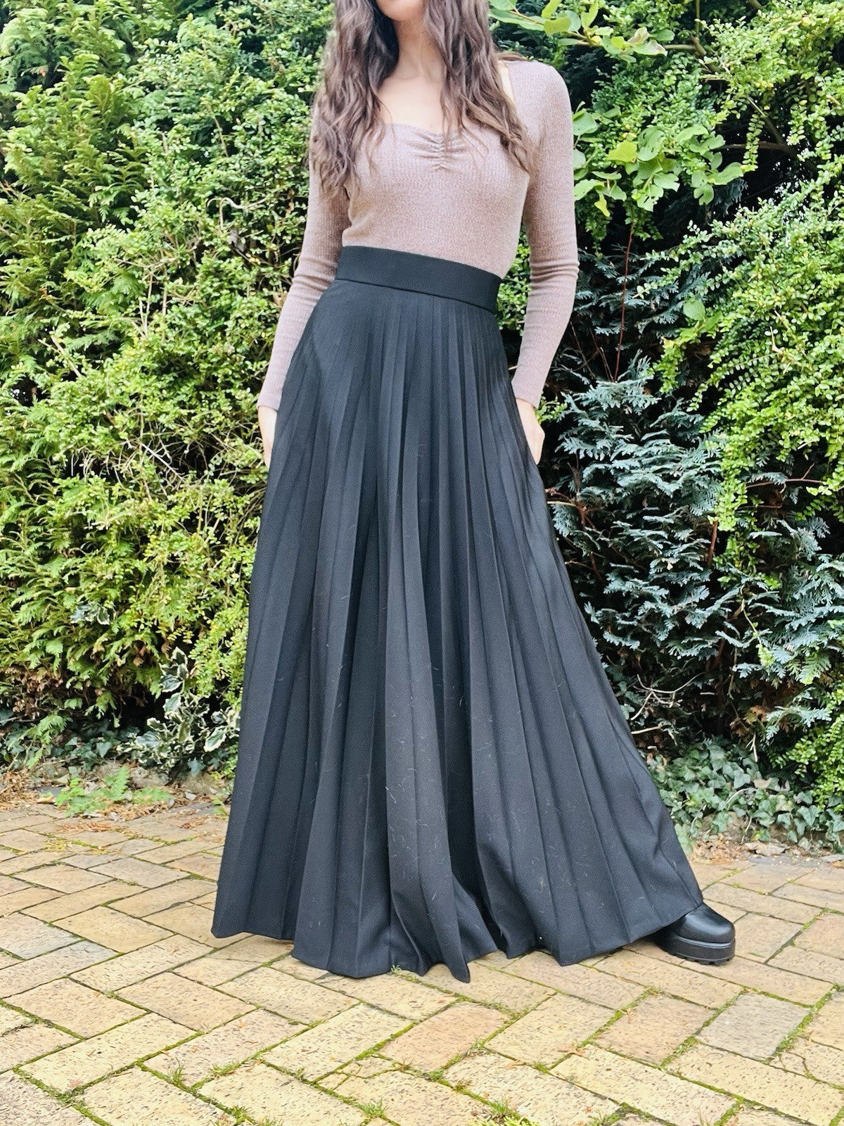 Vintage 1960s Maxi Skirt, High Waist Long Retro Pleated Black Size 10