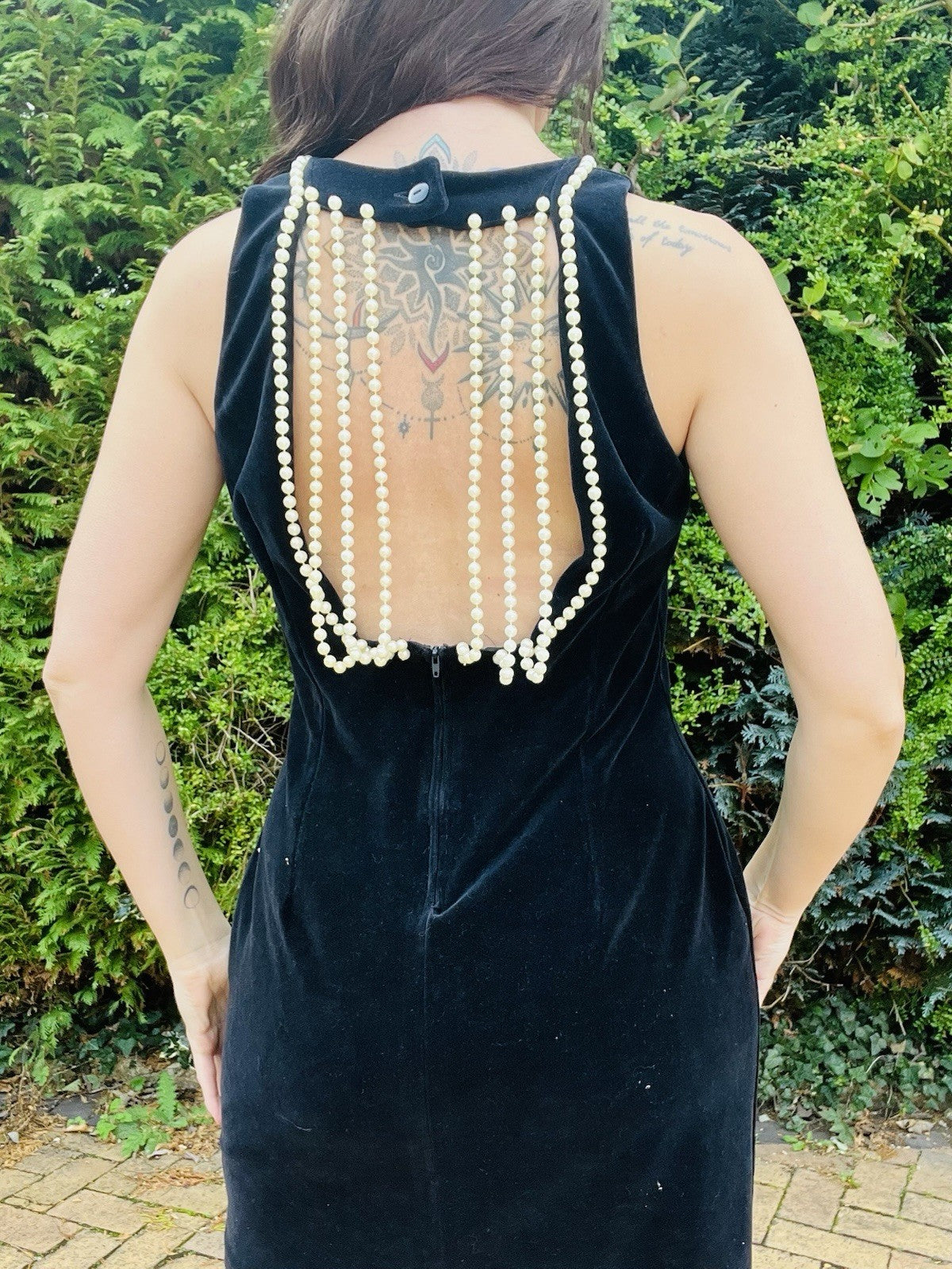 Vintage 1980s Cocktail Dress, Velvet Fitted Backless, Beed Embelishment, Size 12