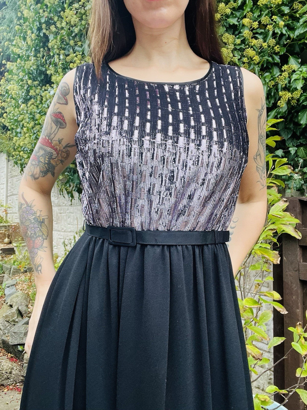 Vintage 1980s Party Dress Black Size 16-18 Shimmery Sparkly Long Cocktail Dress