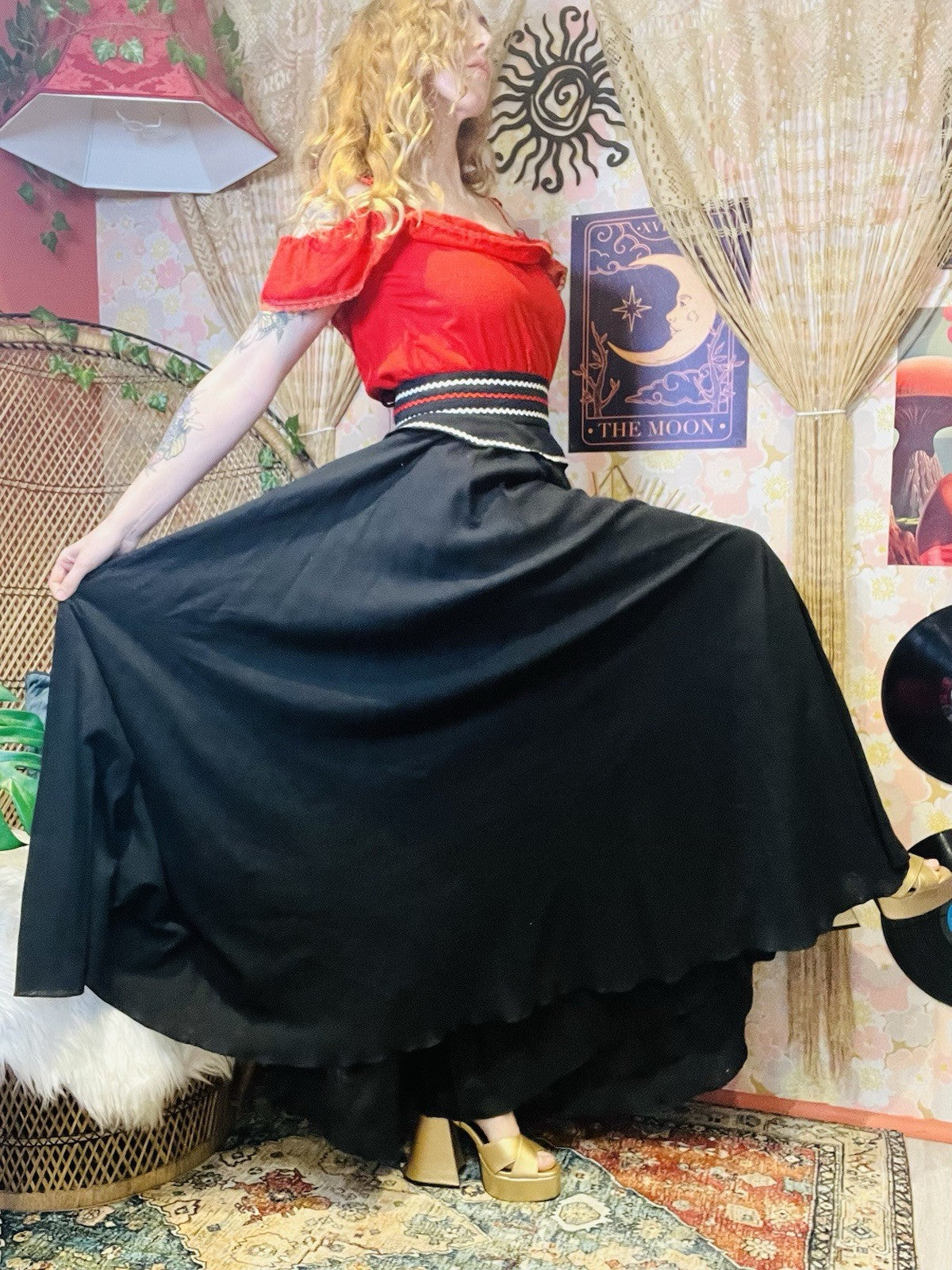 Vintage 1980s Maxi Dress Long Peasant Boho Frilly Dress With Belt Red Black 10