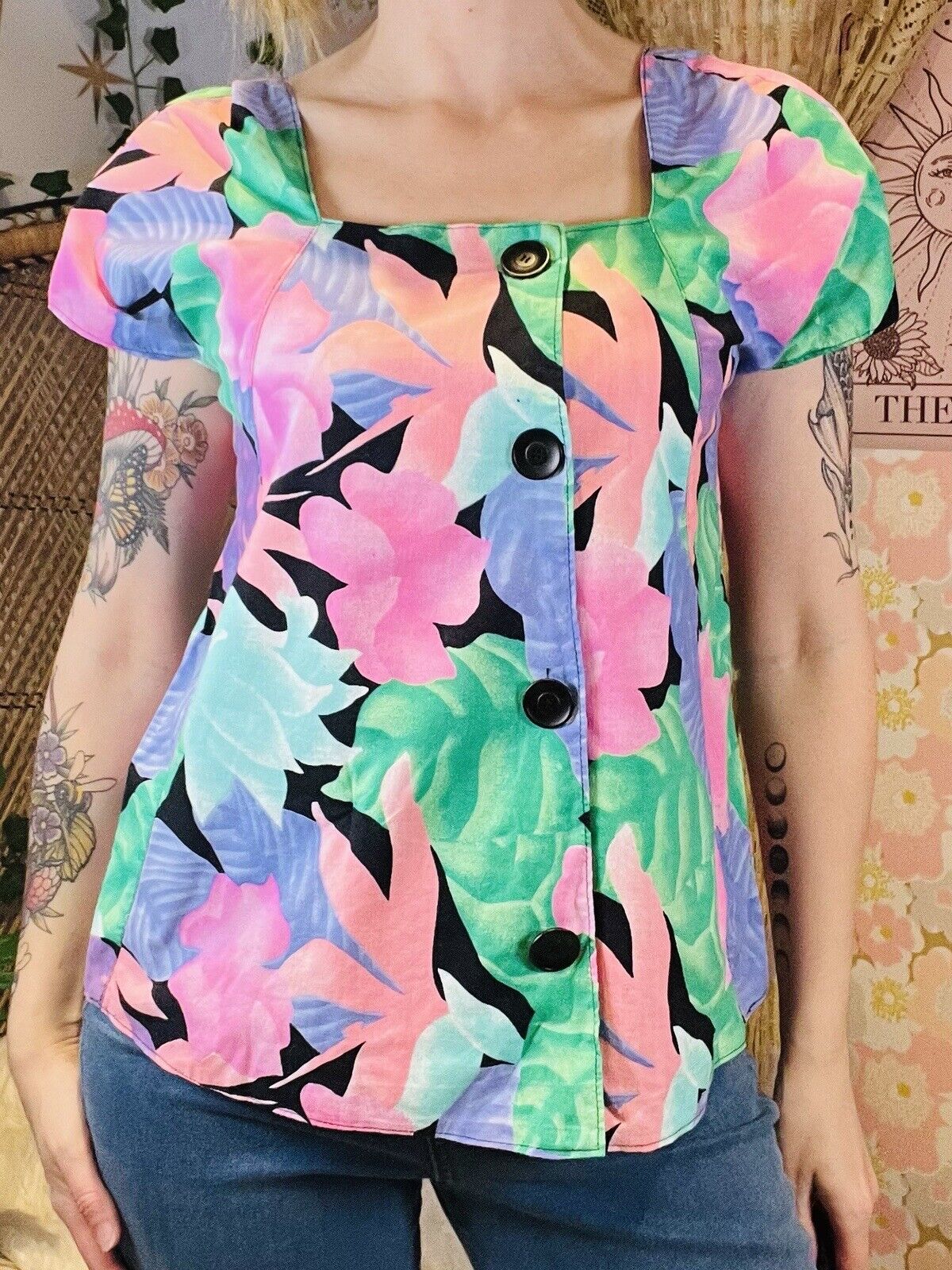 Vintage 80s Blouse Top With Bold Floral Summer Print And Asymmetric Button 12