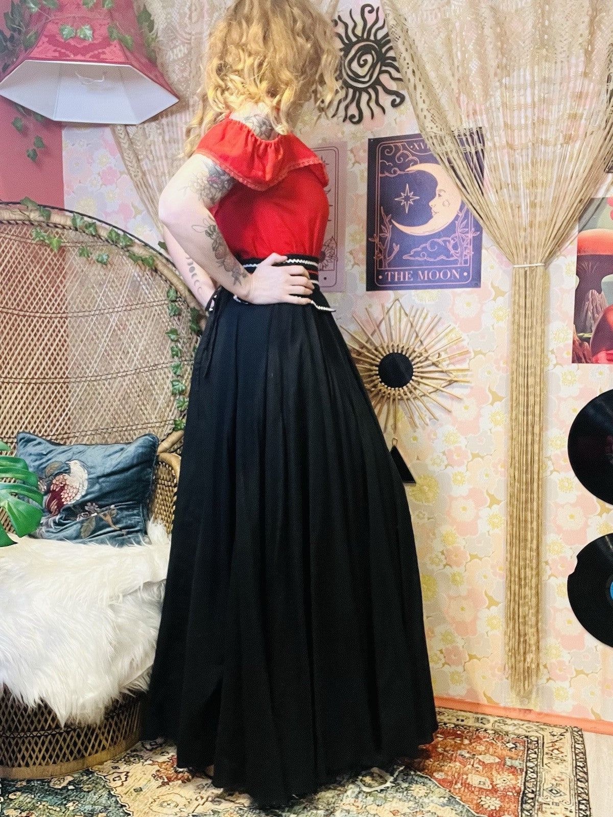 Vintage 1980s Maxi Dress Long Peasant Boho Frilly Dress With Belt Red Black 10