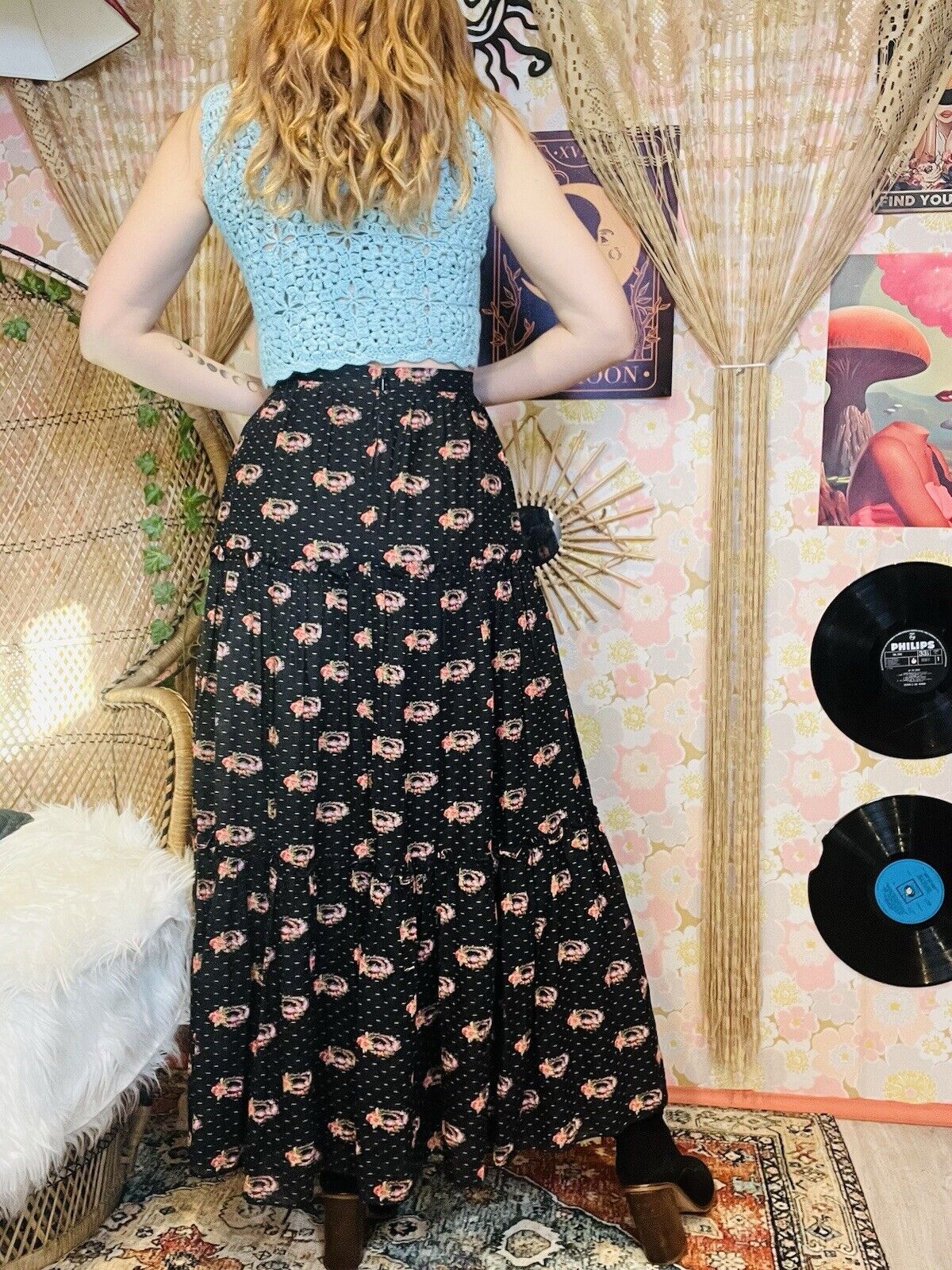 Vintage 1970s Maxi Skirt Long Frilly Prairie Style Skirt Black Size 8