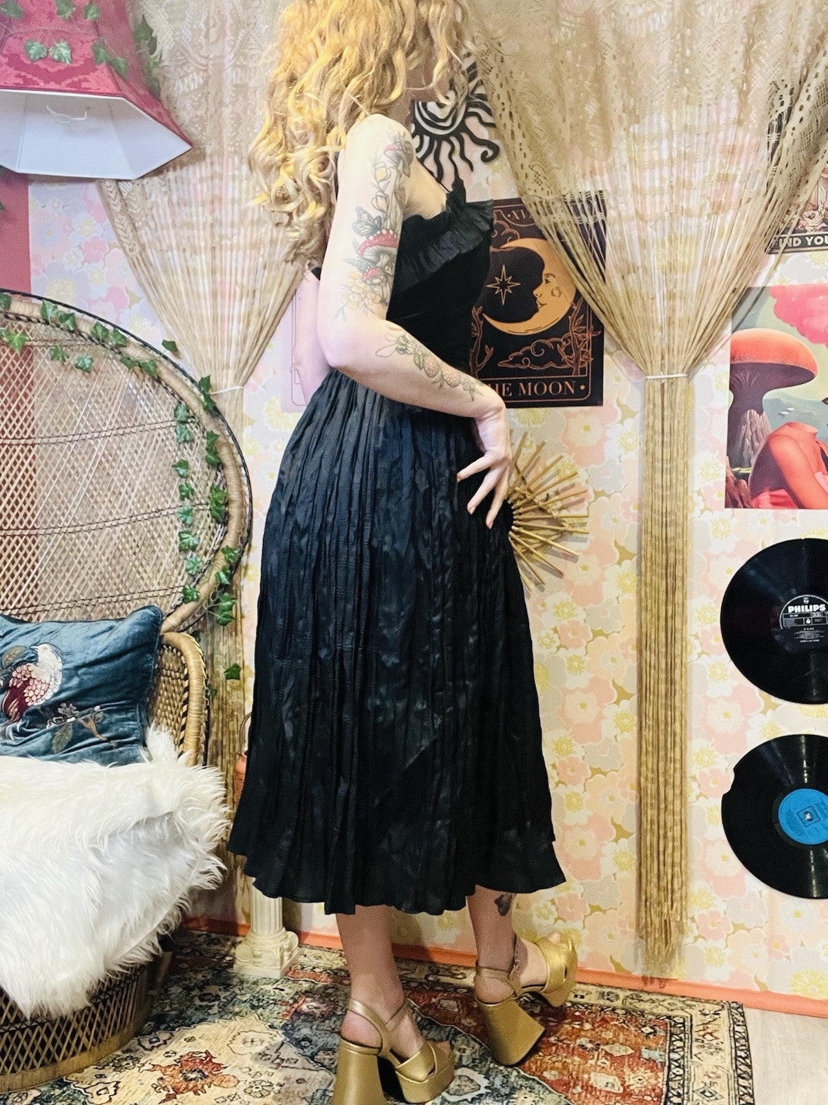 Vintage 1980s Party Dress By Puszta Velvet Ruffle Bodice Pleated Midi Black 8