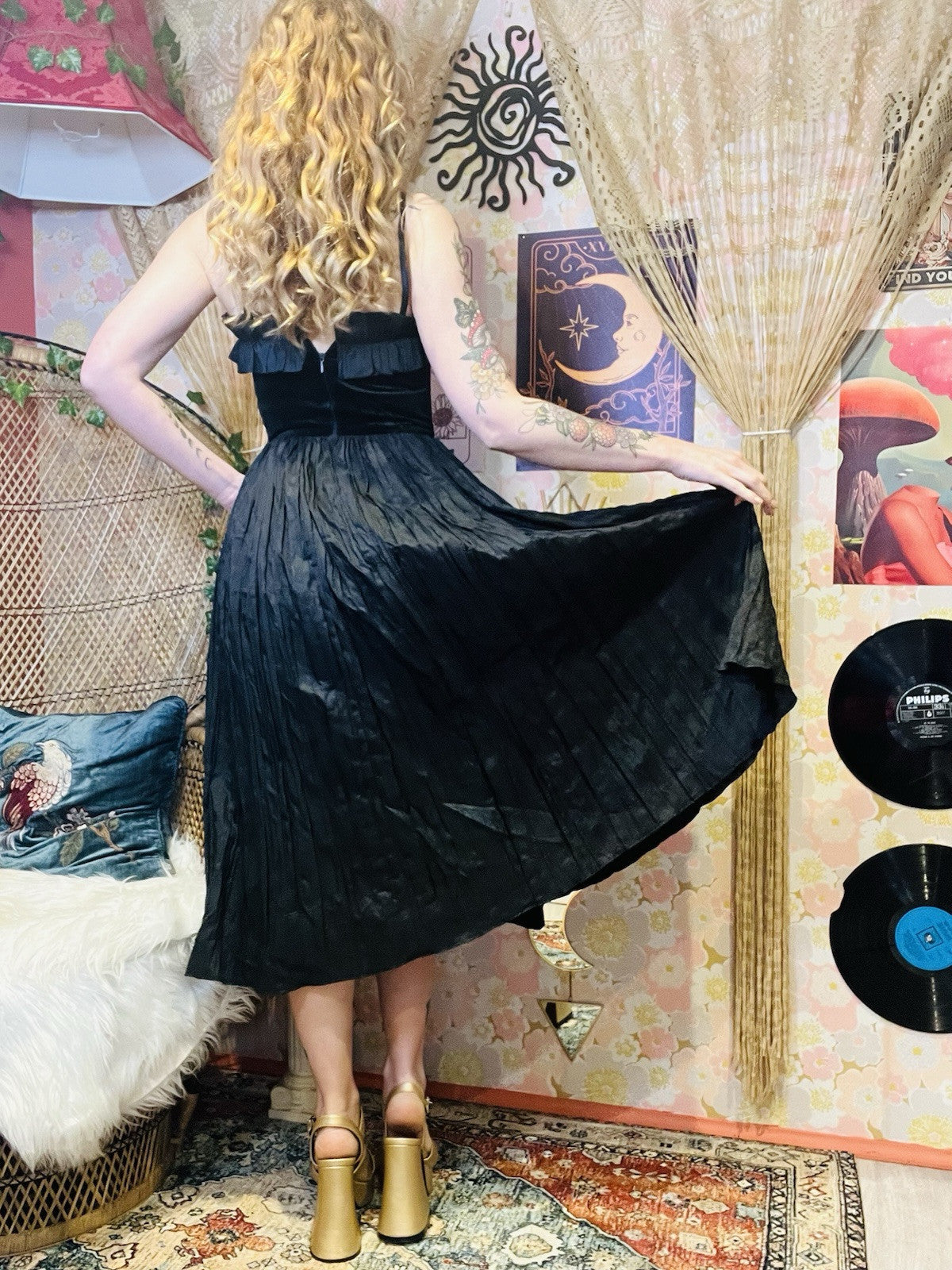 Vintage 1980s Party Dress By Puszta Velvet Ruffle Bodice Pleated Midi Black 8