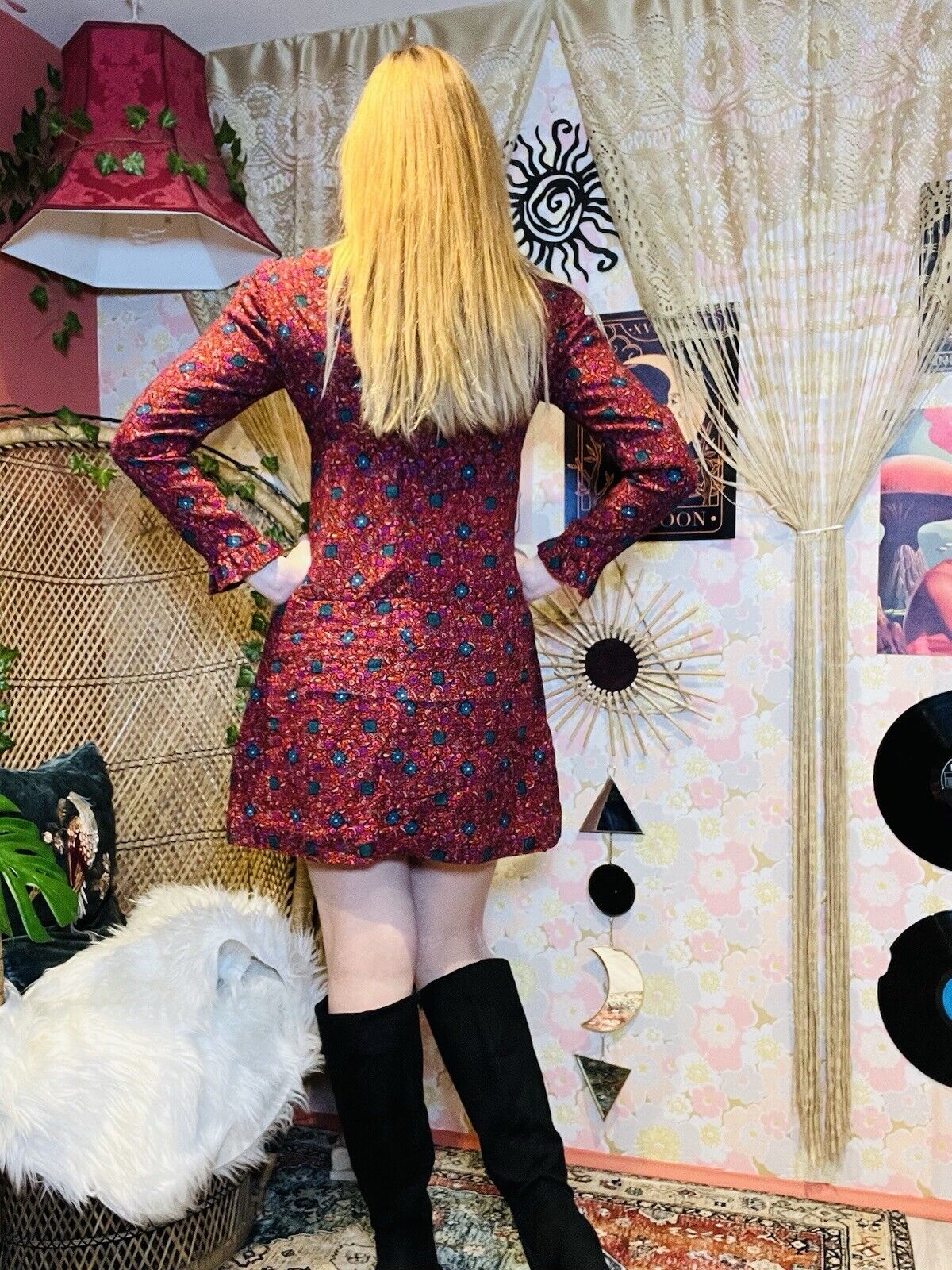 Vintage 1960s Mini Dress Mod Gogo Pyschadelic High Neck Long Sleeve Red Size 6