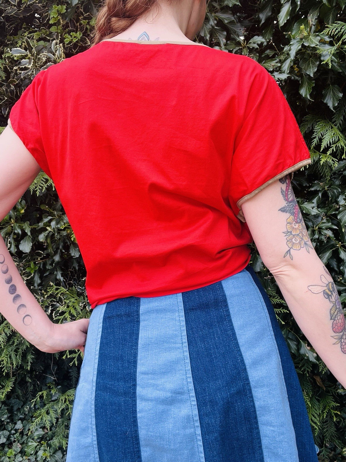 Vintage 1990s Striped T-shirt Bold Block Colour Red Beige Retro Top Size 16