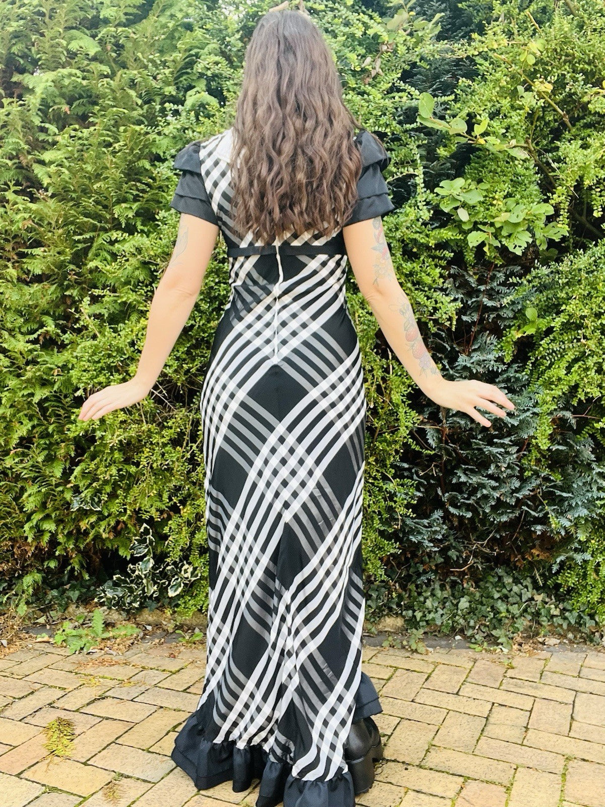 Vintage 1970s Long Dress, Empire Waist Tartan Plaid Frilly Maxi Dress Size 10-12