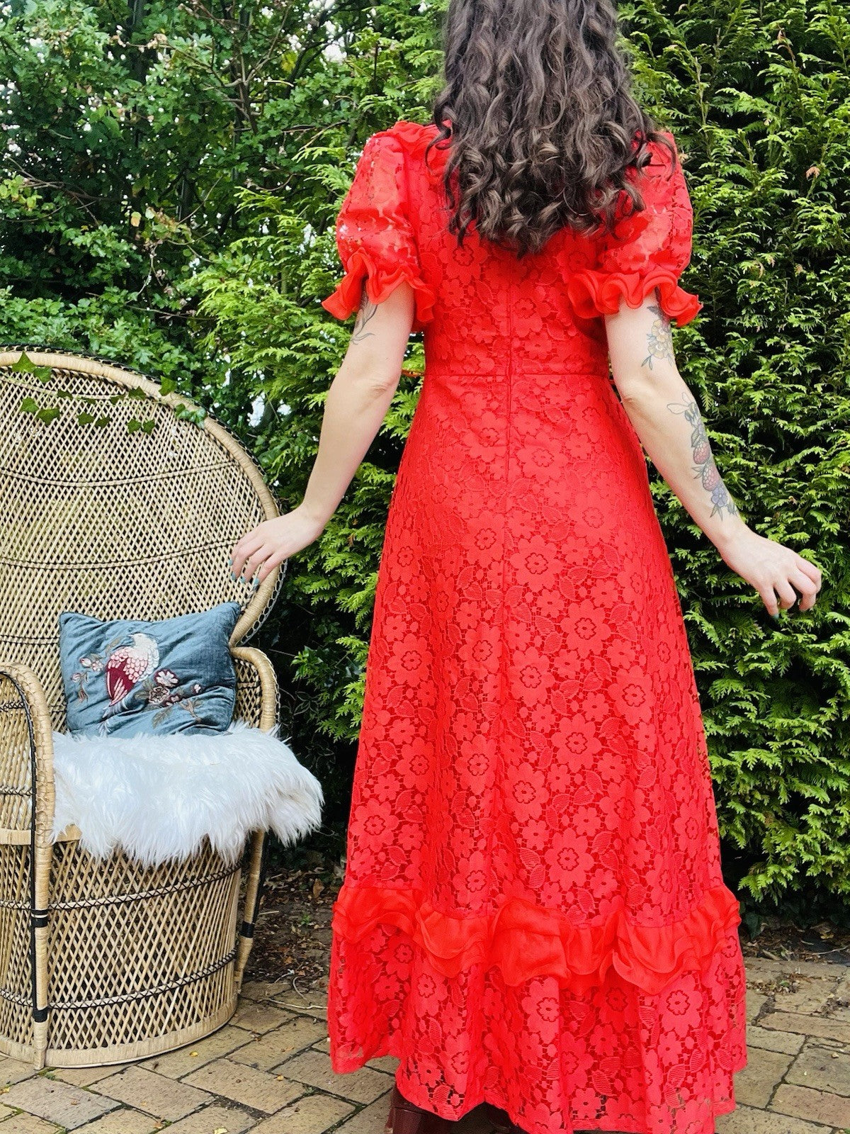 Vintage 1980s Prairie Dress, Long Floral Lace Maxi With Puff Sleeves - Red 10