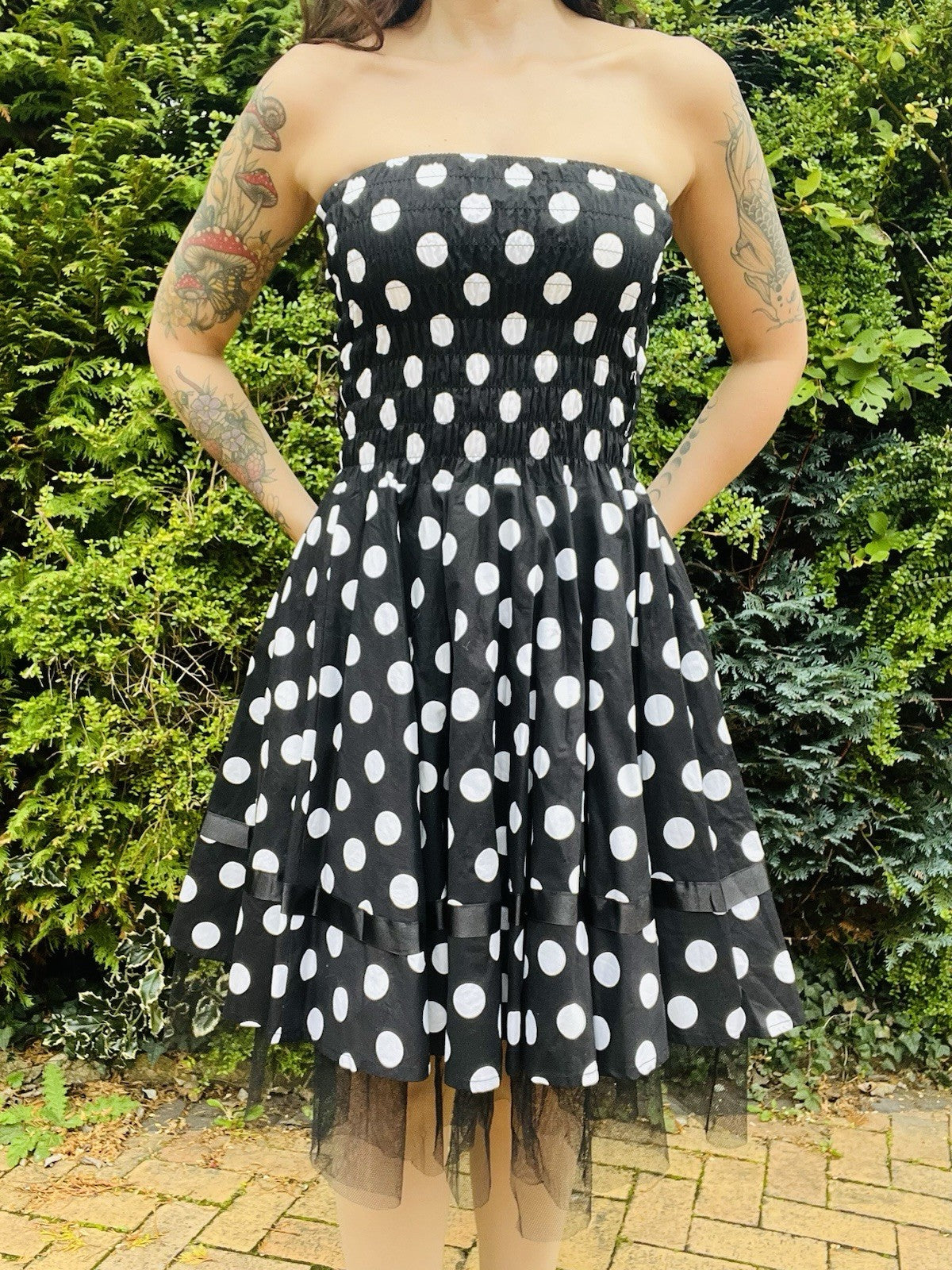 Vintage 1980s Polkadot Dress, Strapless Party Cocktail Dress, Tulle Lining 6-8