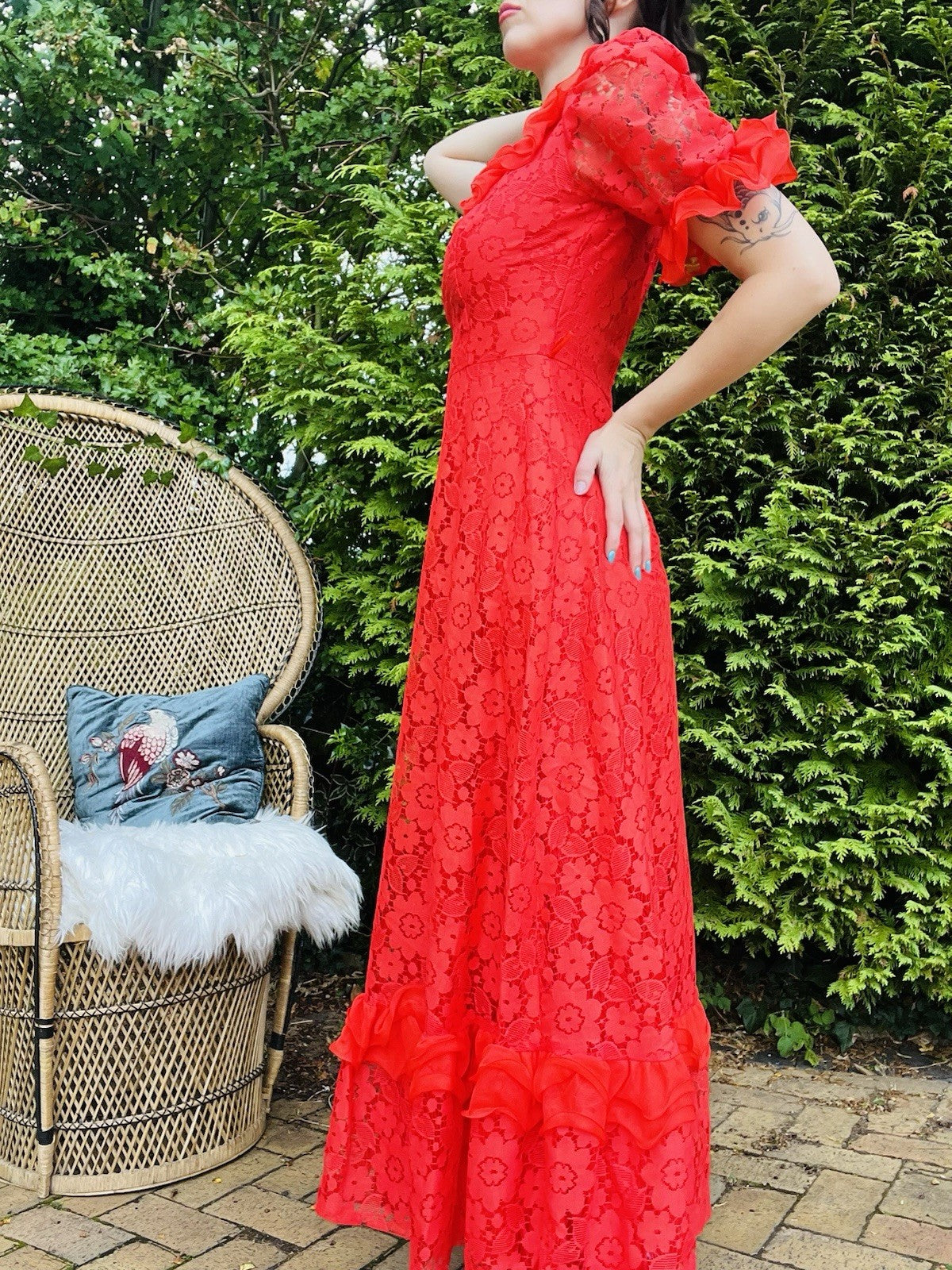 Vintage 1980s Prairie Dress, Long Floral Lace Maxi With Puff Sleeves - Red 10