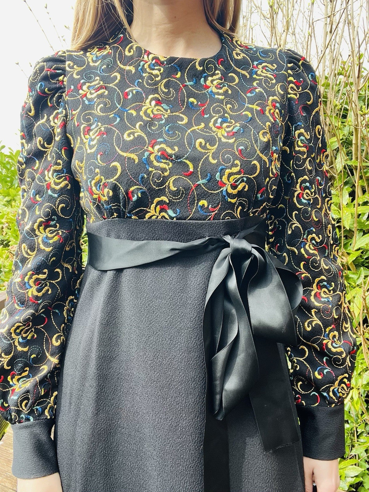 Vintage 1960s Maxi Dress Long Sleeve Embroidered Hippie Boho Tie Waist Dress 10
