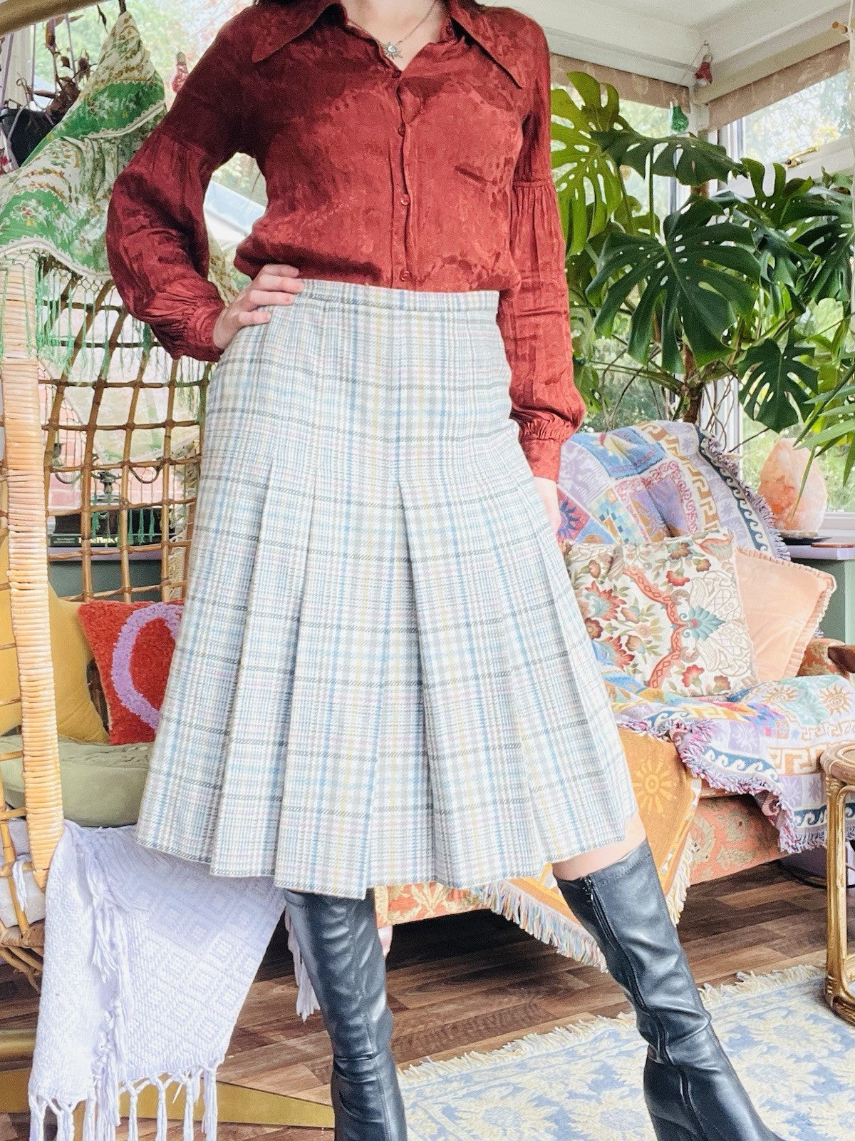 Vintage 1970s Tartan Skirt 100% Wool Pleated Plaid Midi High Waist Skirt Size 16