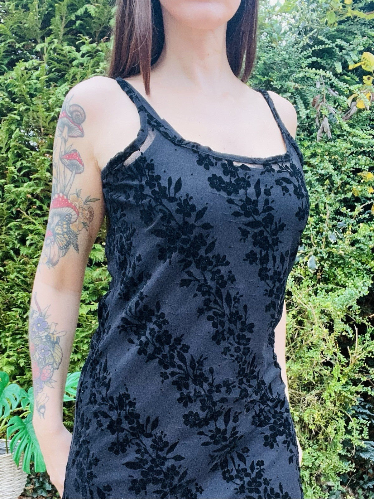 Y2K strappy mini dress Black Size 12 Whimsigoth Ditsy Floral Velvet Detail