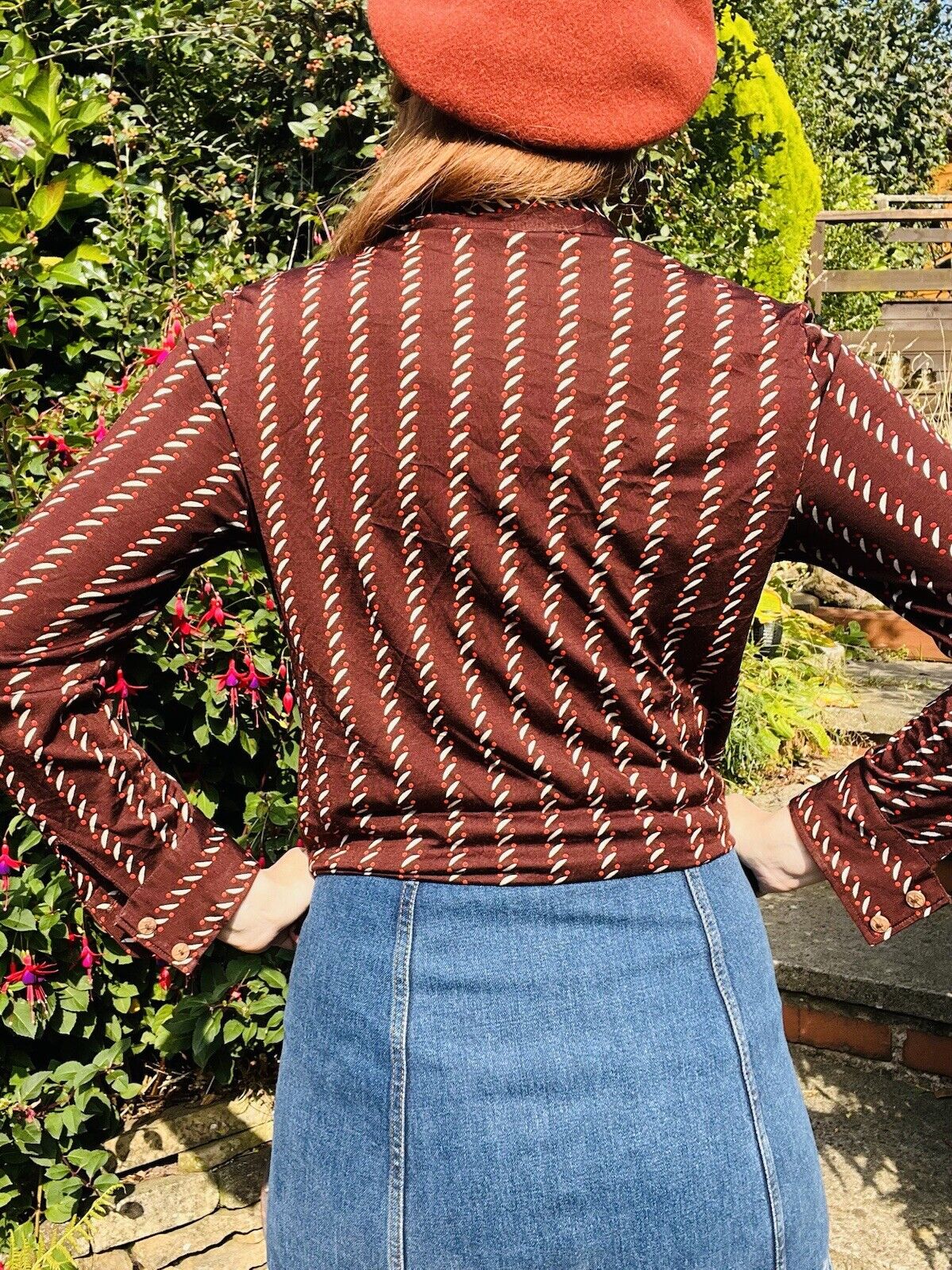 Vintage 1970s Retro Shirt Long Sleeve Abstract Striped Blouse Brown Size 10
