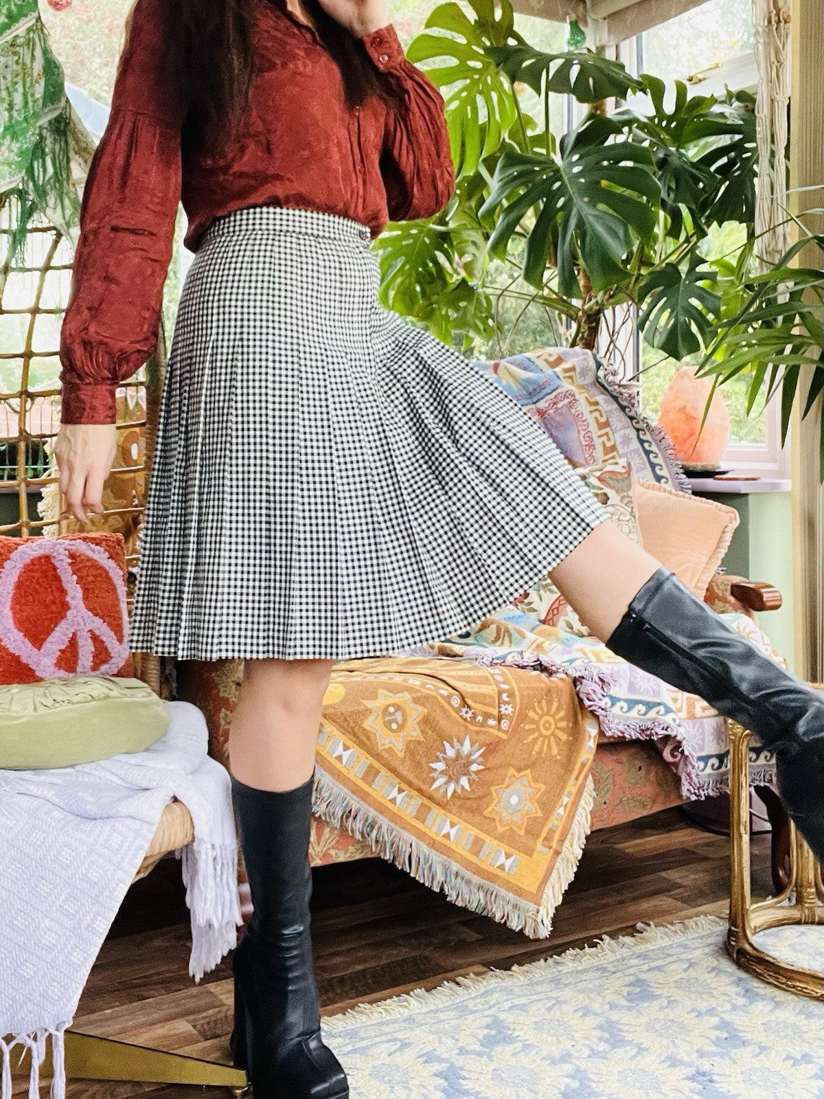 Vintage 1980s Check Skirt, Pleated Plaid Tartan Kilt Style Skirt Black White 10