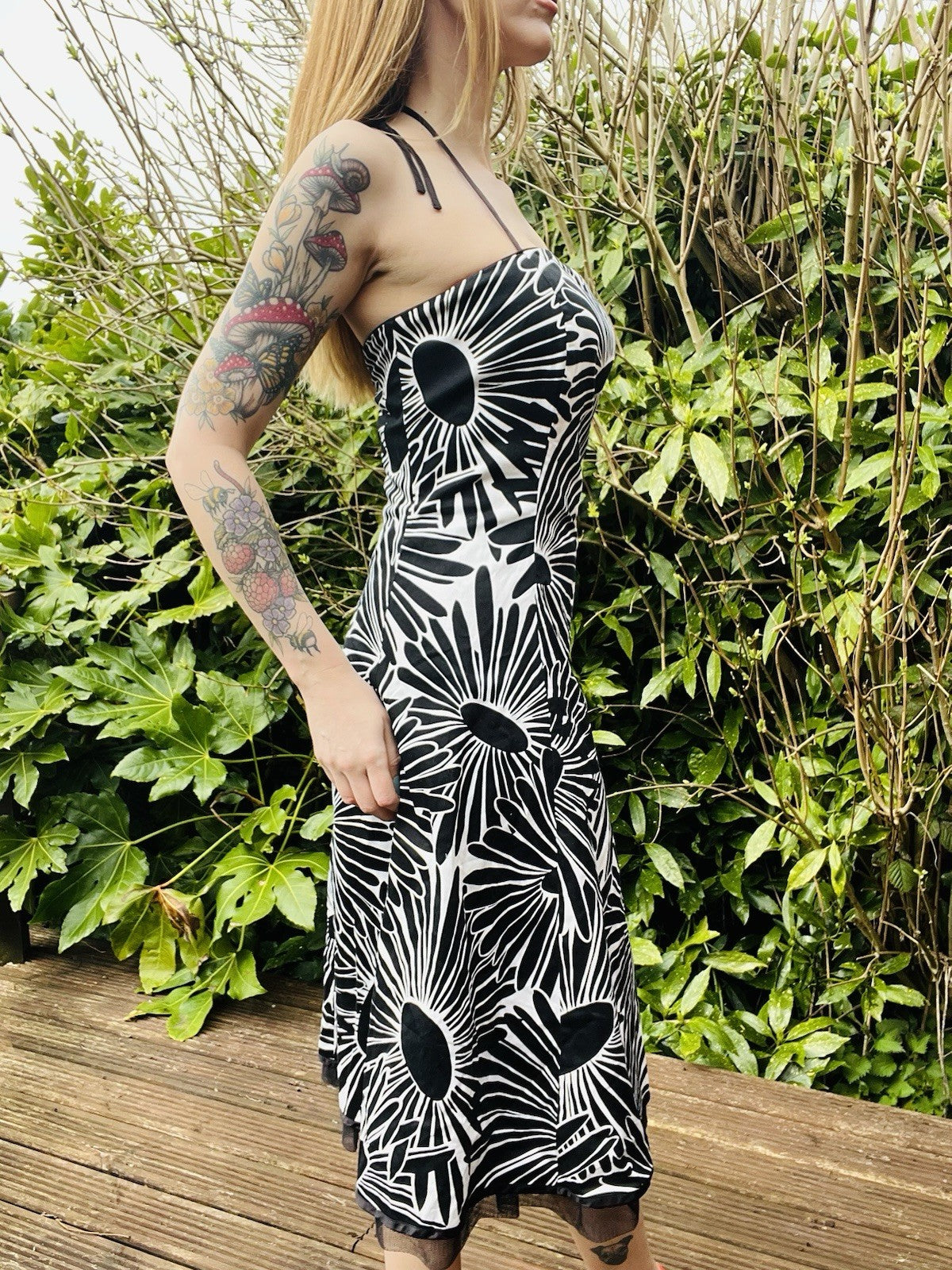 Vintage Y2K Cocktail Dress Bold Floral Print Sleeveless Fit And Flare Dress 10