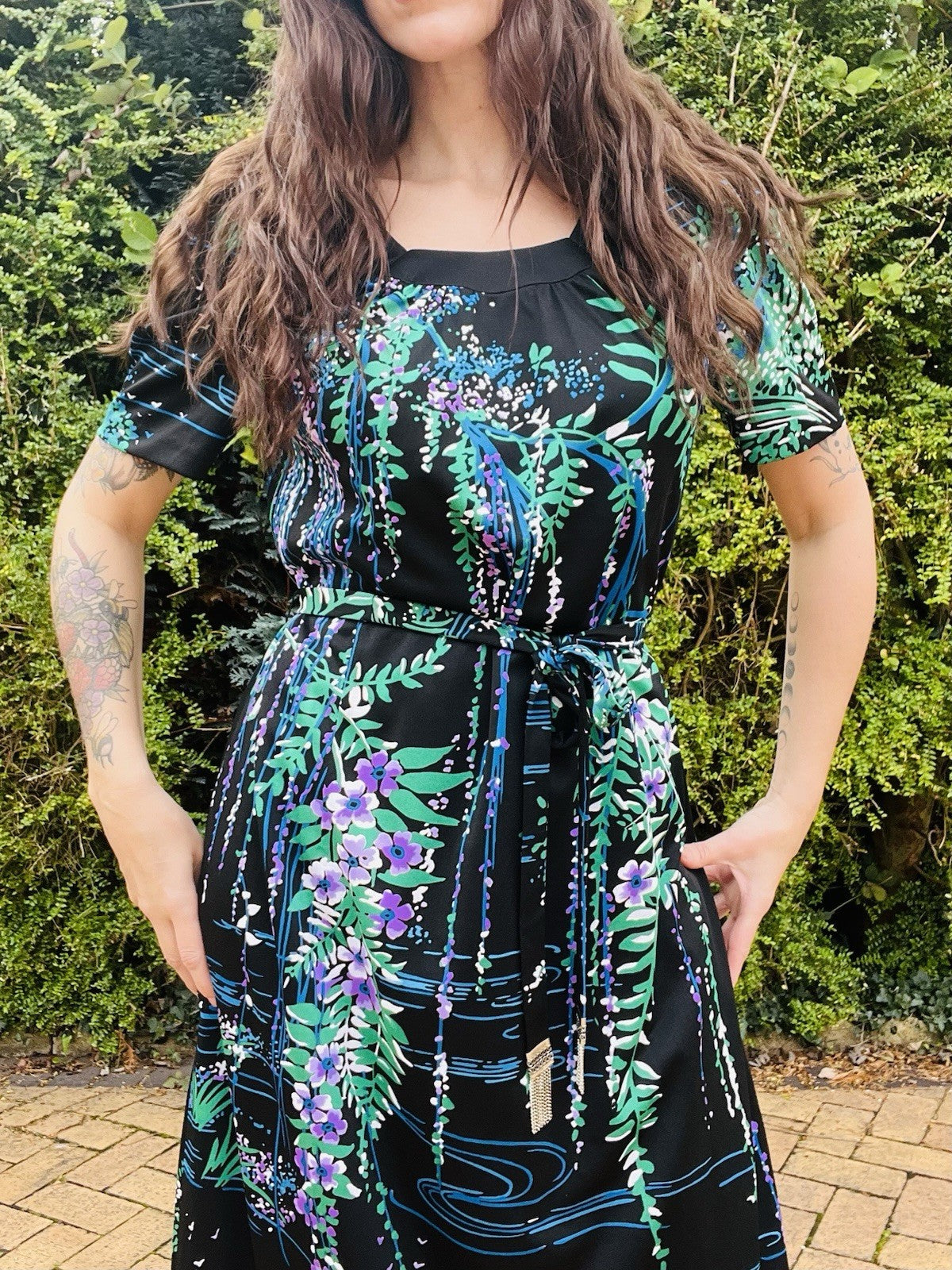 Vintage 1960s Maxi Dress, Long Floral Water Scene, Embellished Belt, Black 18-20