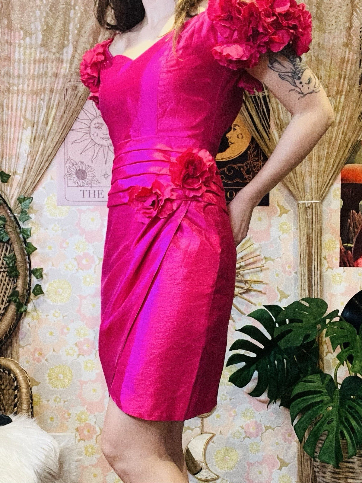 Vintage Y2K Designer Dress By Pronovias Hot Pink Ruffle Sleeve Cocktail Gown 10