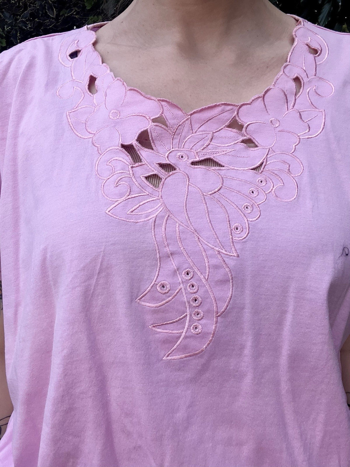 Vintage 1980s Batwing T-shirt By Golden Gate Pink Retro Tee Short Sleeve Top 18