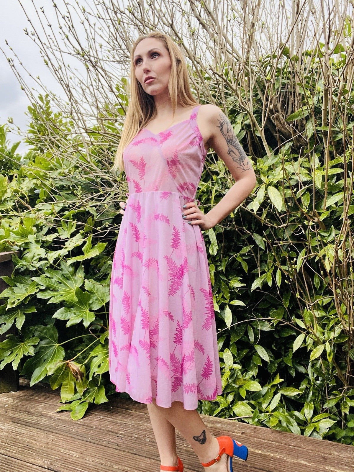 Vintage 1970s Summer Dress Sheer Bustier Sleeveless Pink Midi Dress Size 14