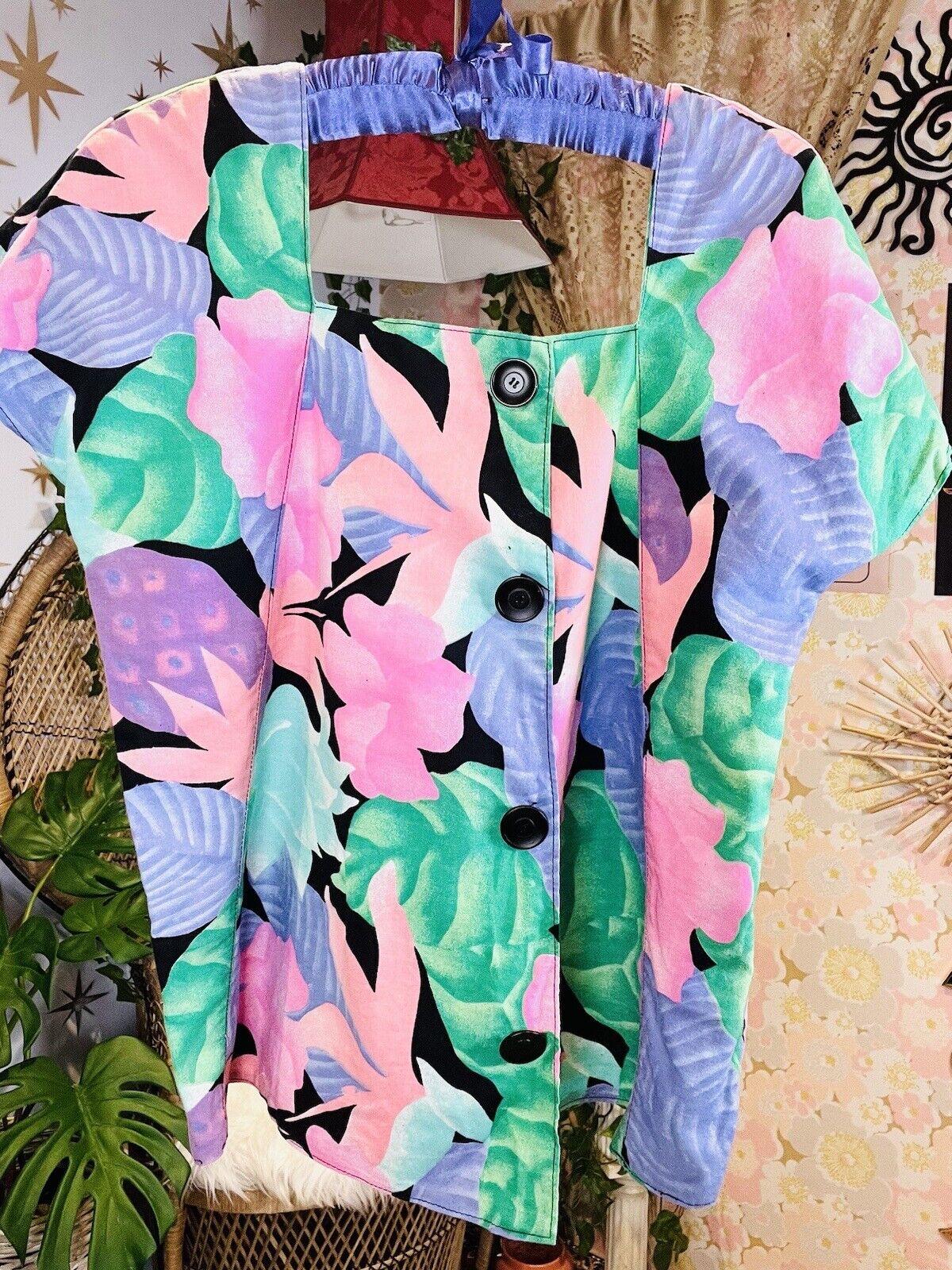 Vintage 80s Blouse Top With Bold Floral Summer Print And Asymmetric Button 12
