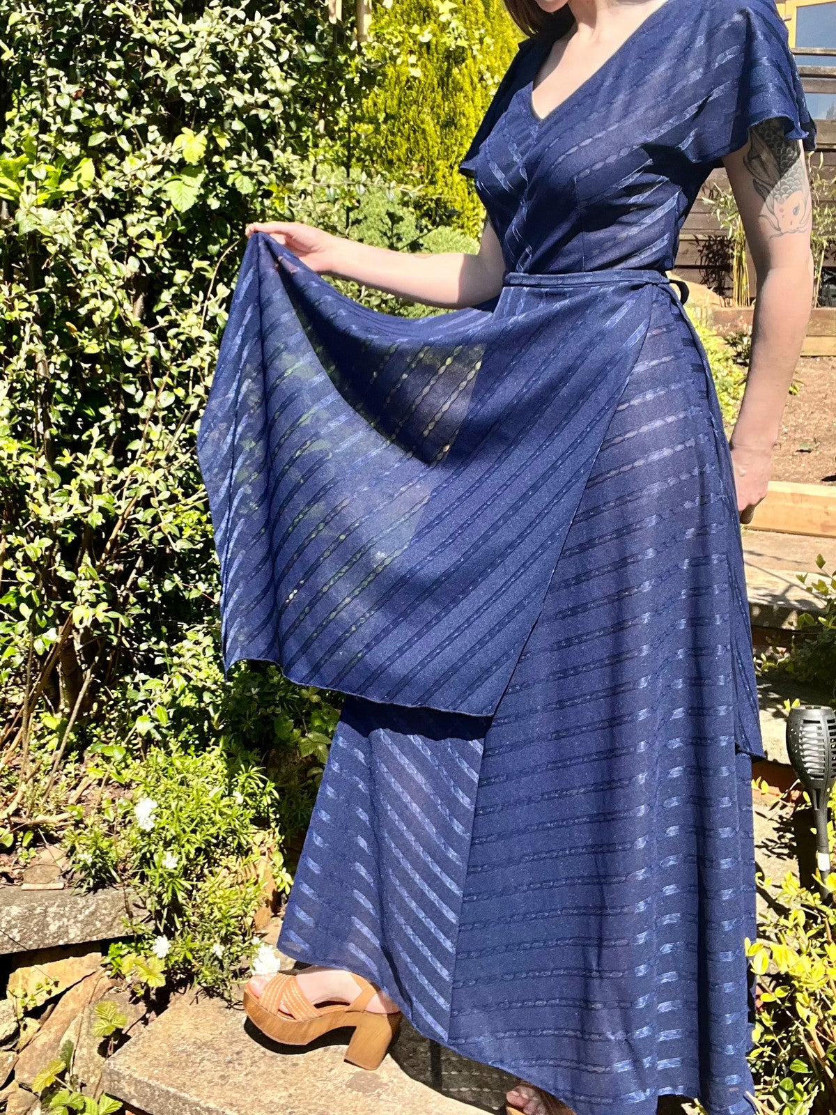 1980s evening dress Blue size 8 S True vintage long maxi layered whimsigoth