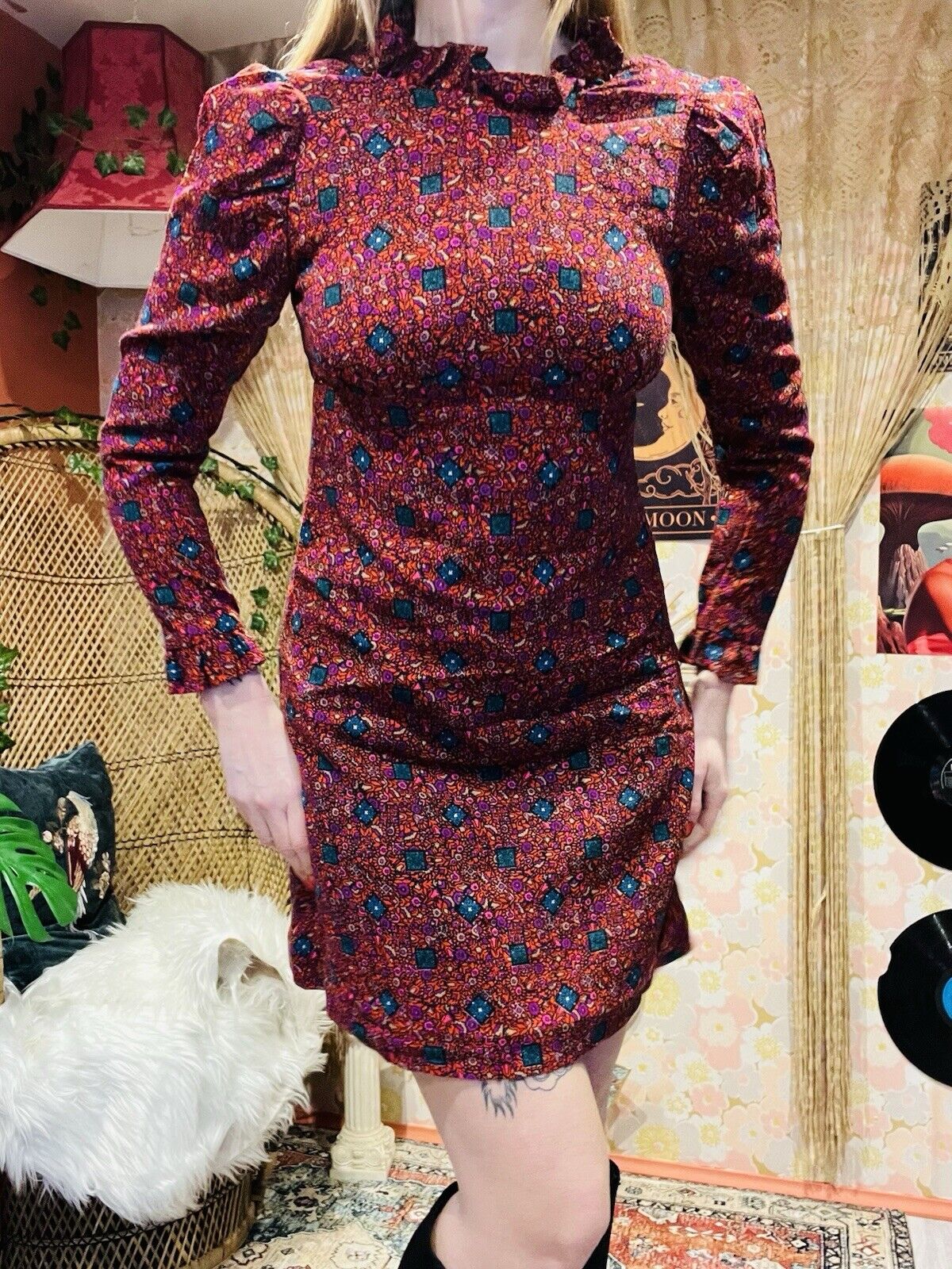 Vintage 1960s Mini Dress Mod Gogo Pyschadelic High Neck Long Sleeve Red Size 6