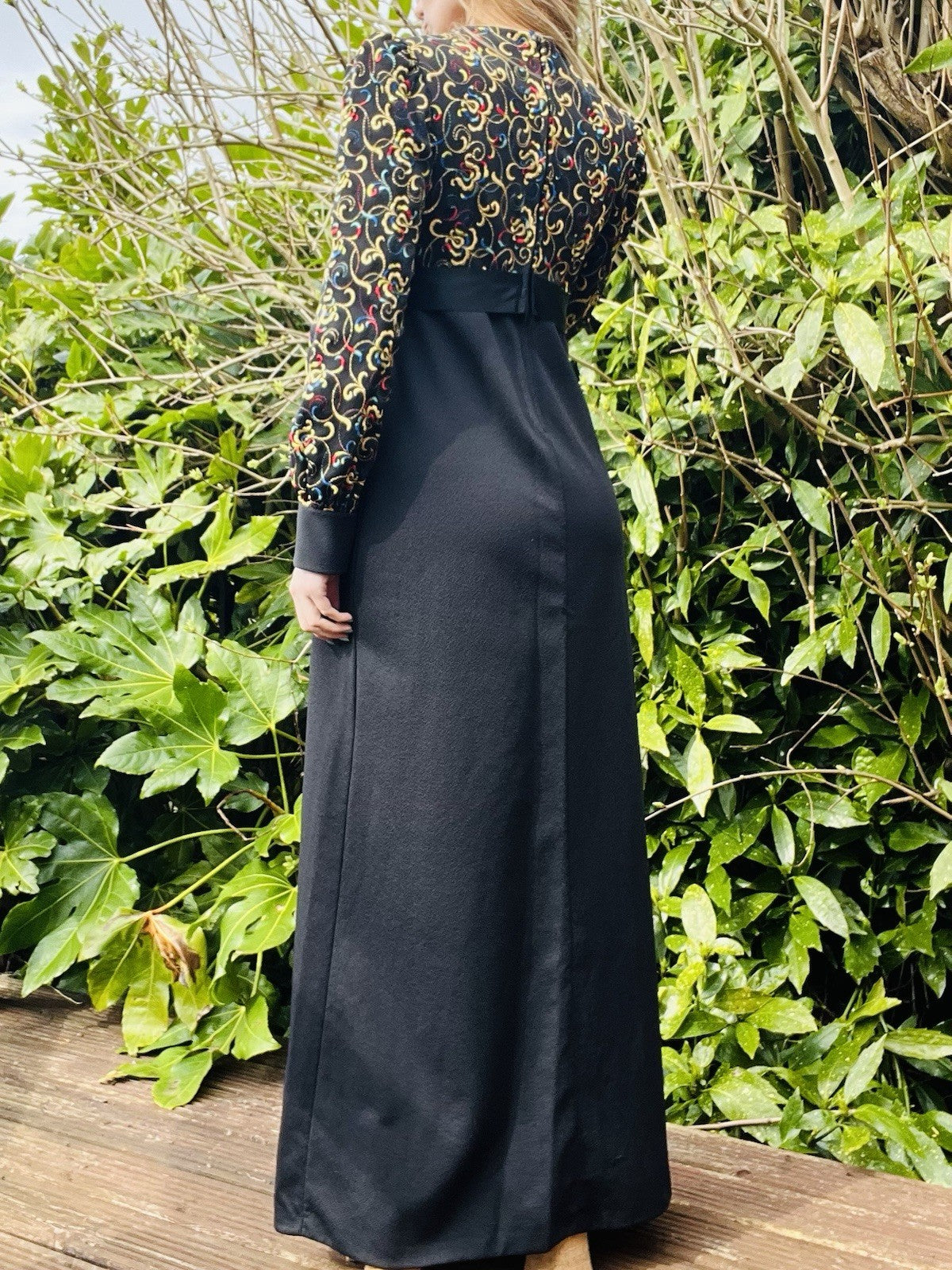 Vintage 1960s Maxi Dress Long Sleeve Embroidered Hippie Boho Tie Waist Dress 10