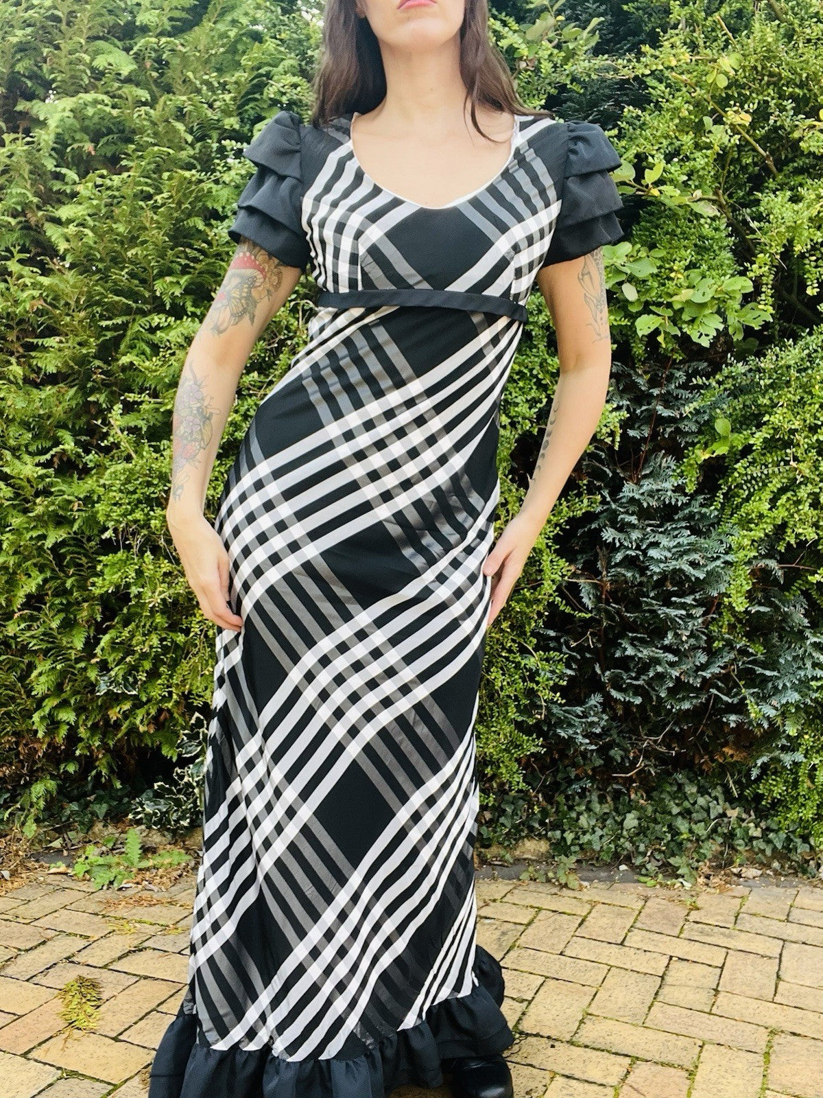 Vintage 1970s Long Dress, Empire Waist Tartan Plaid Frilly Maxi Dress Size 10-12