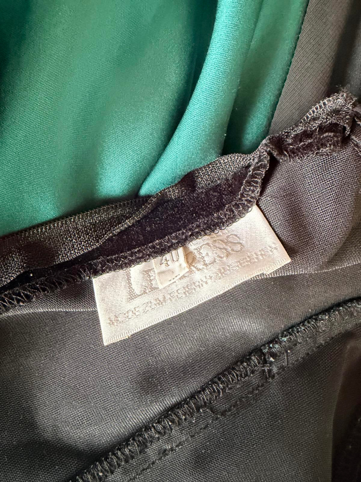 Vintage 1990s cocktail dress size 14 Black and Green velvet Dress cap sleeves