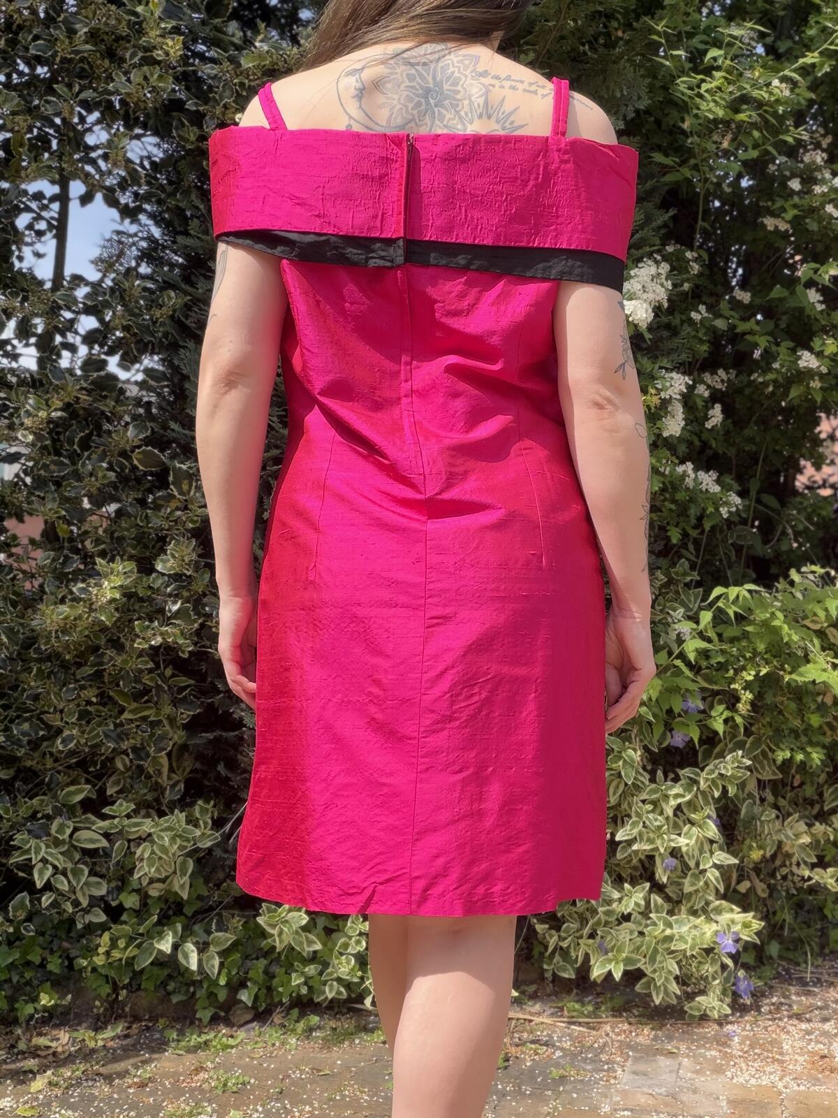 Vintage 1980s cocktail dress Pink Off Shoulder with Black Trim and Bow size 12