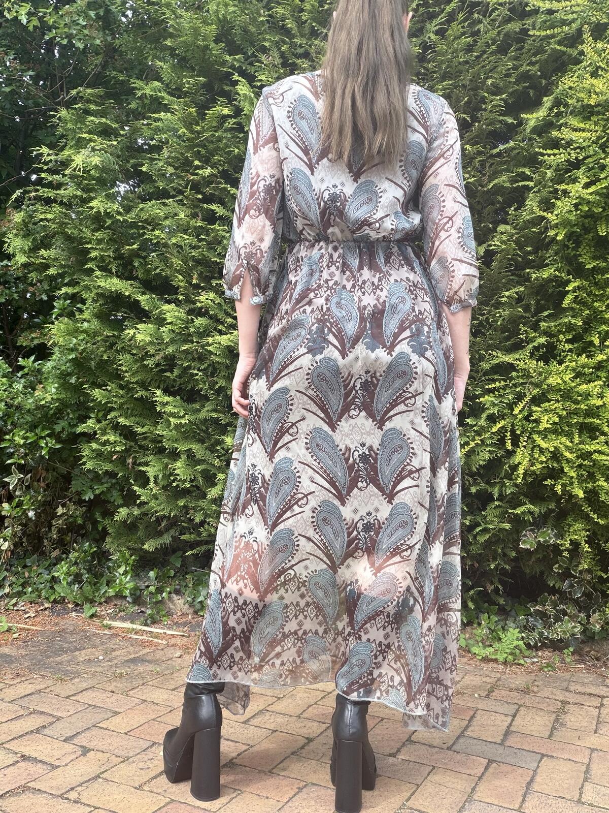 Hippie Boho Maxi Dress Vintage Style Paisley Pattern with Sheer Sleeves Size 12