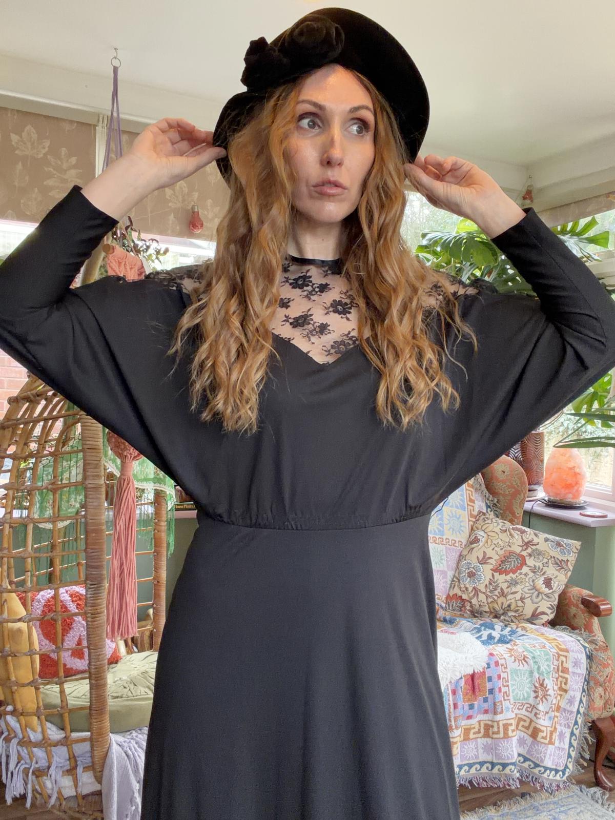 Vintage 1970s Maxi Dress Long Batwing Sleeves And Lace Detail Black Size 10
