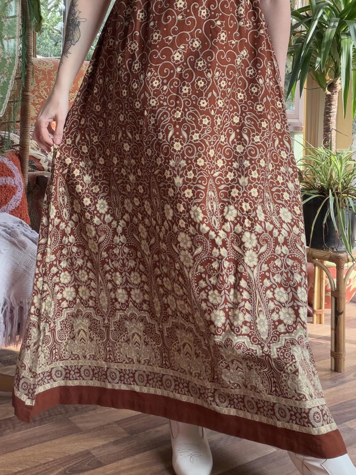 Vintage 1970s Maxi Dress 100% Cotton Brown Cream Floral with Ruffle Detail 8