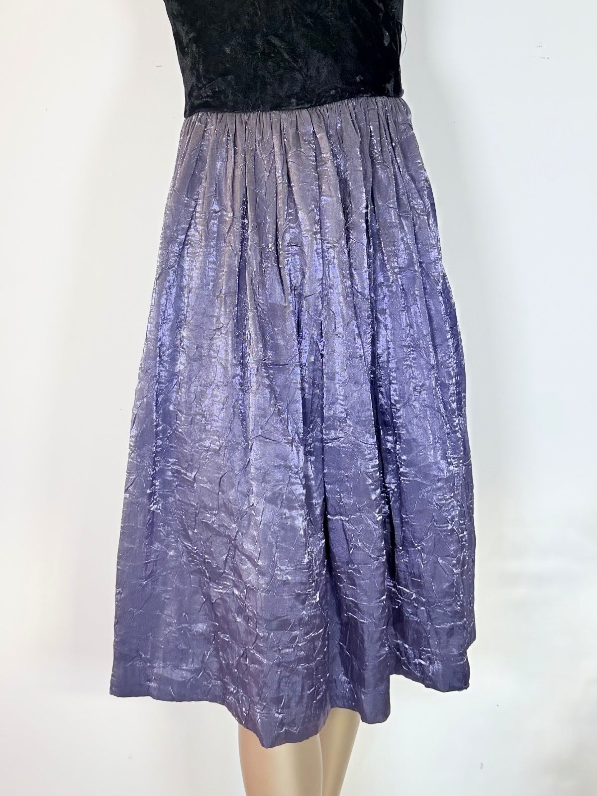 Vintage 1990s long dress girl whimsigoth velvet purple prom cocktail gown age 10